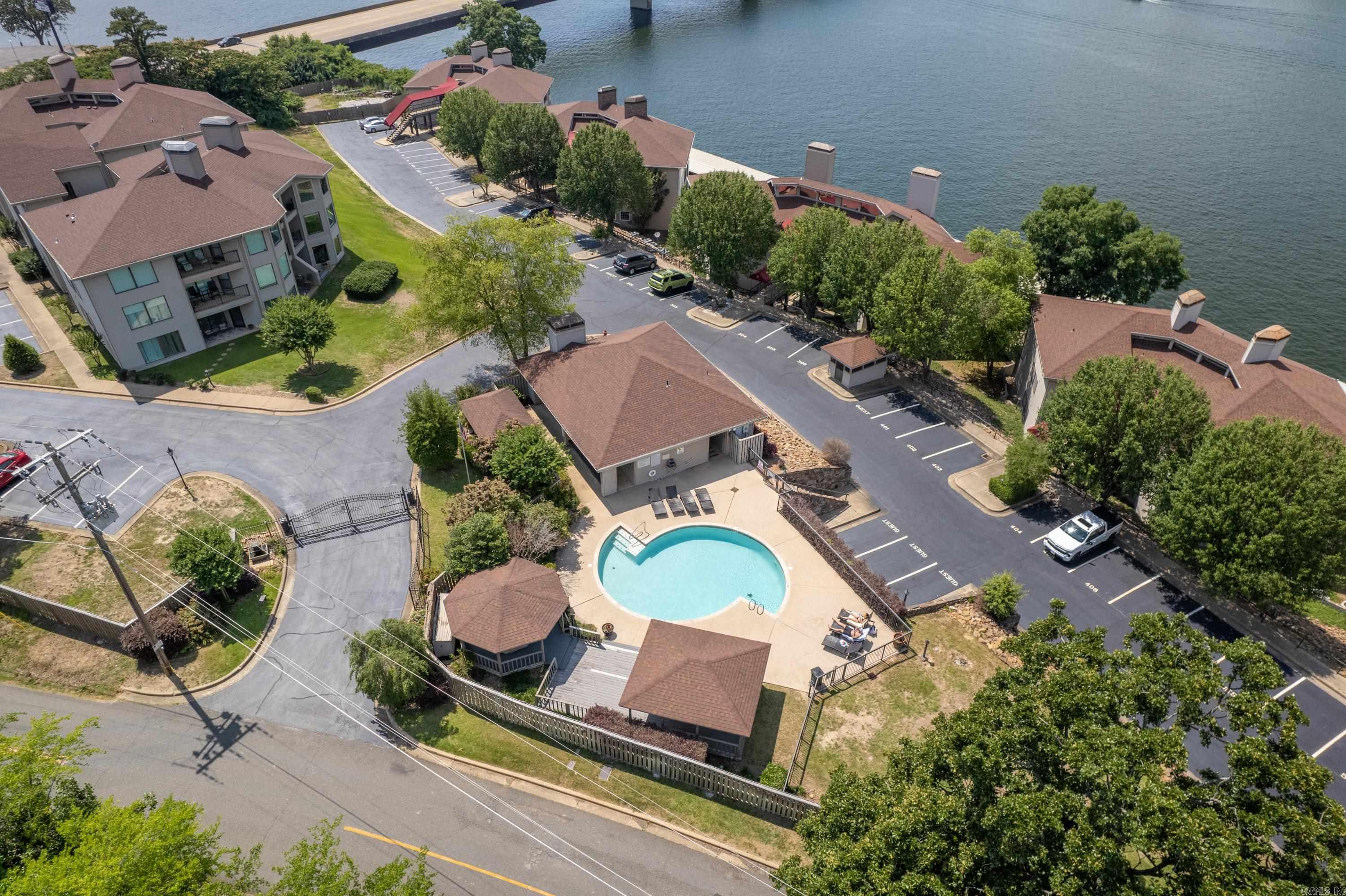 STONERIDGE HPR - Residential