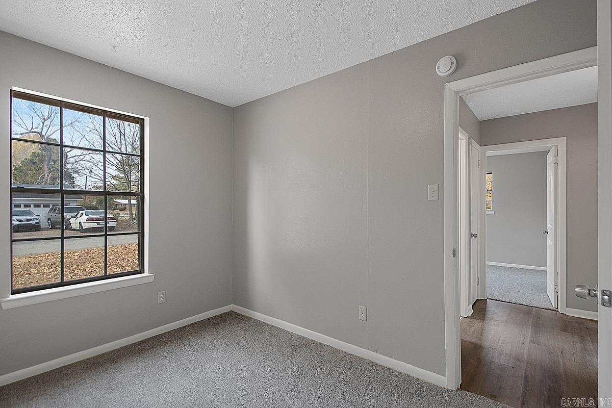 BEVERLY TERR - Residential