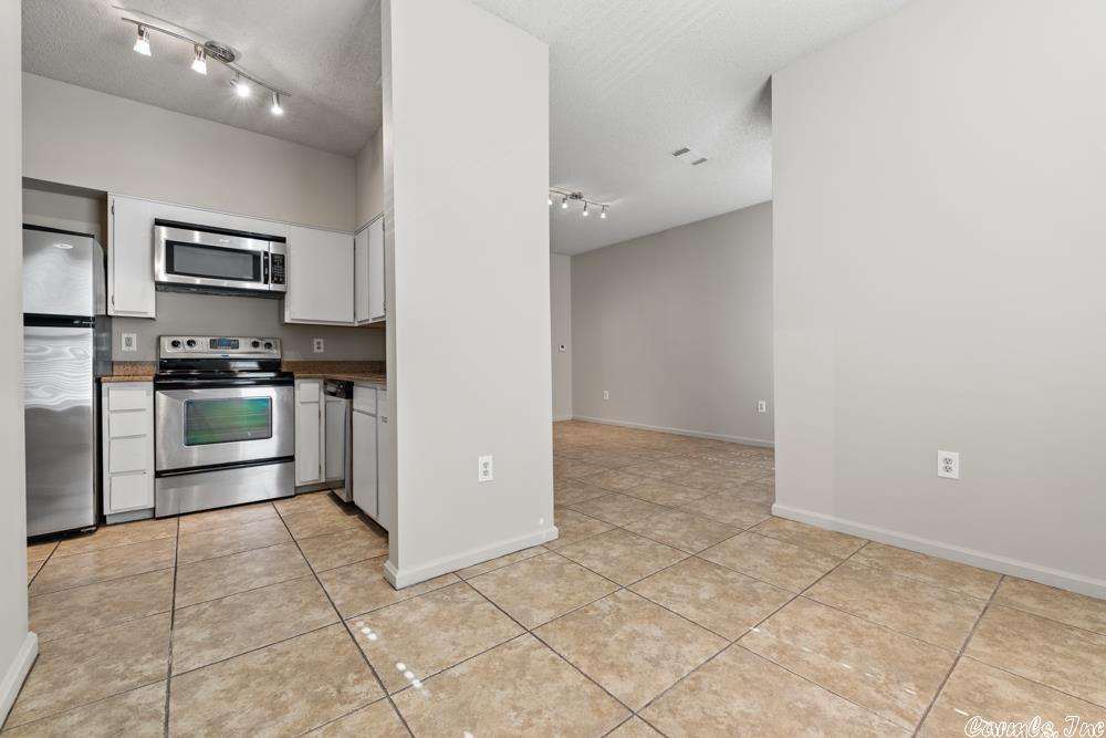 THE CLIFFS HPR - Residential