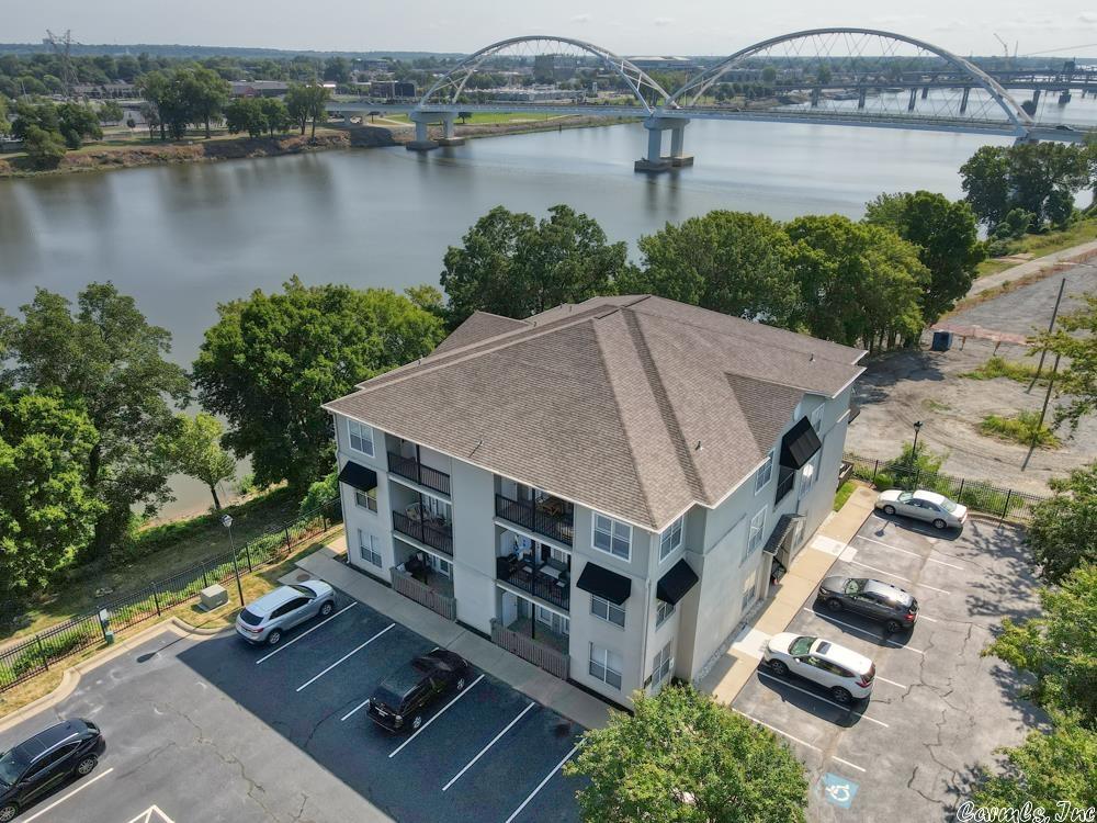 THE CLIFFS HPR - Residential