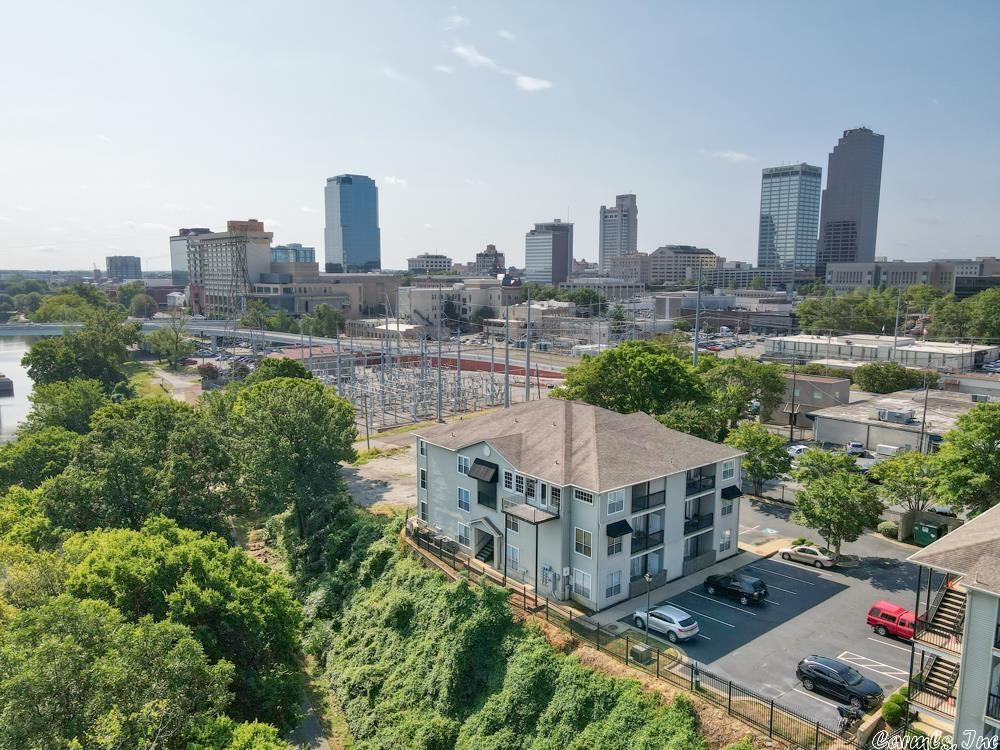 THE CLIFFS HPR - Residential