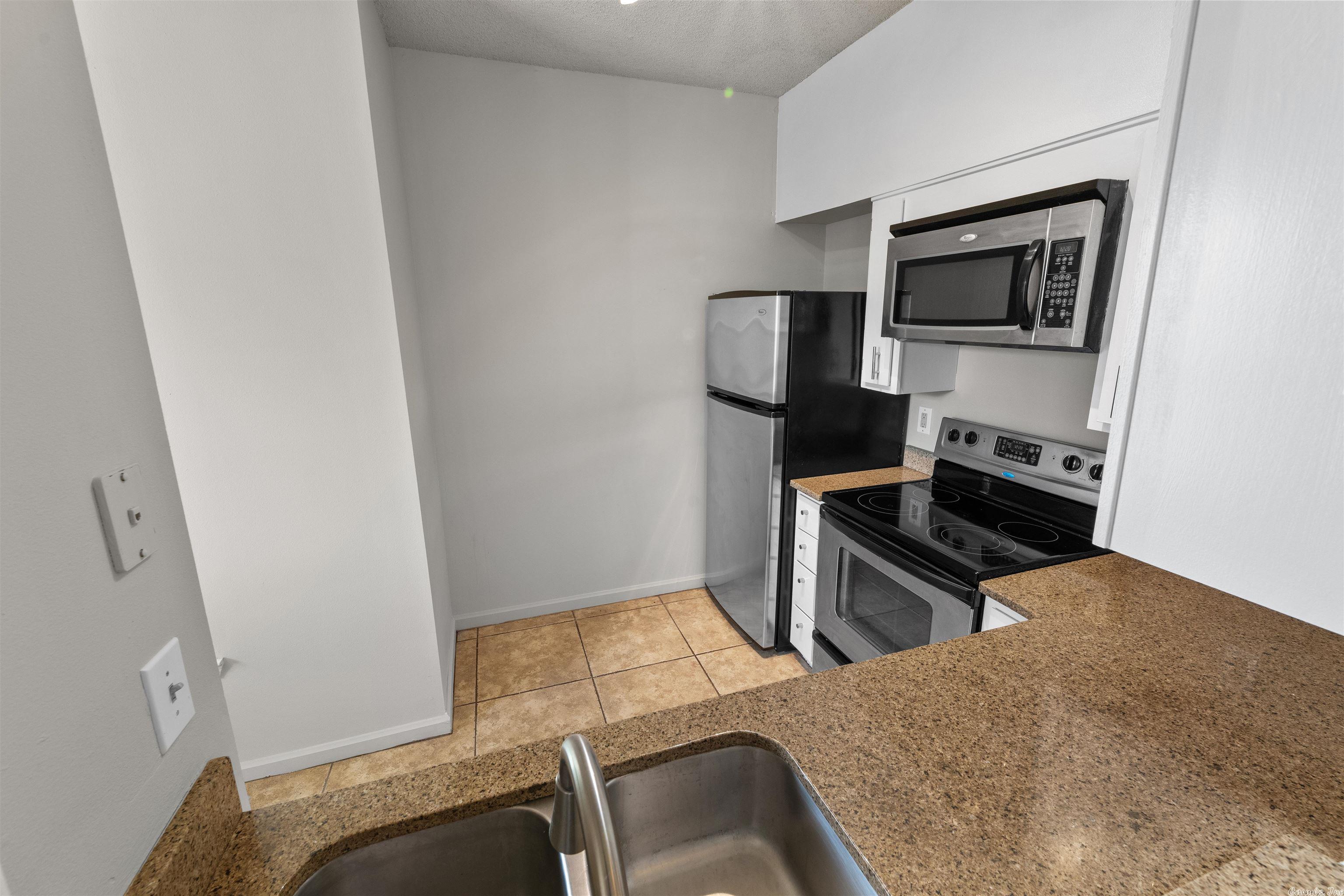 THE CLIFFS HPR - Residential