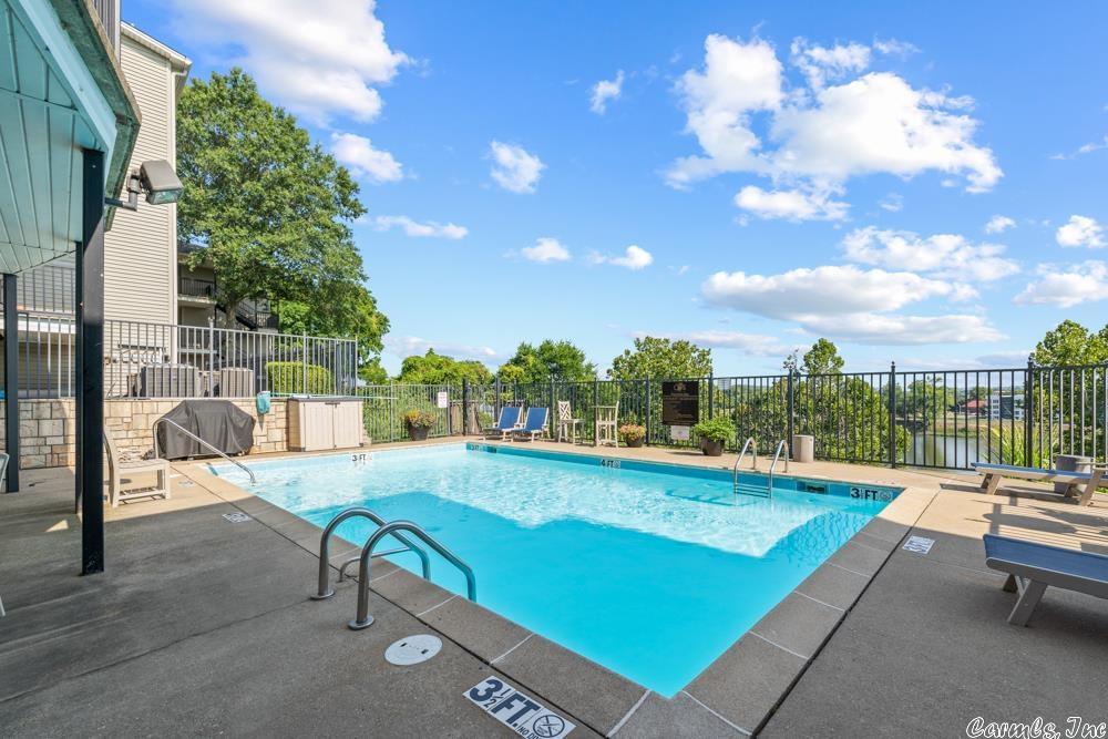 THE CLIFFS HPR - Residential