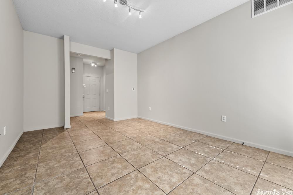 THE CLIFFS HPR - Residential