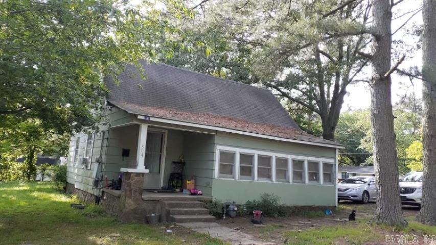 MOORE ADD - Residential