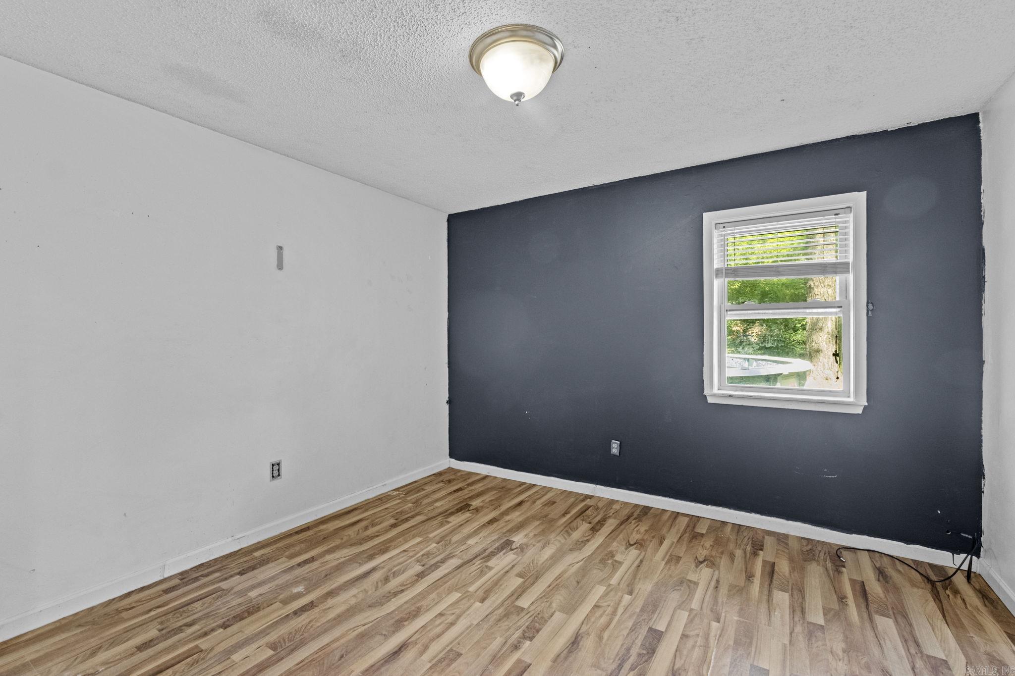 WINDWOOD S/D - Residential