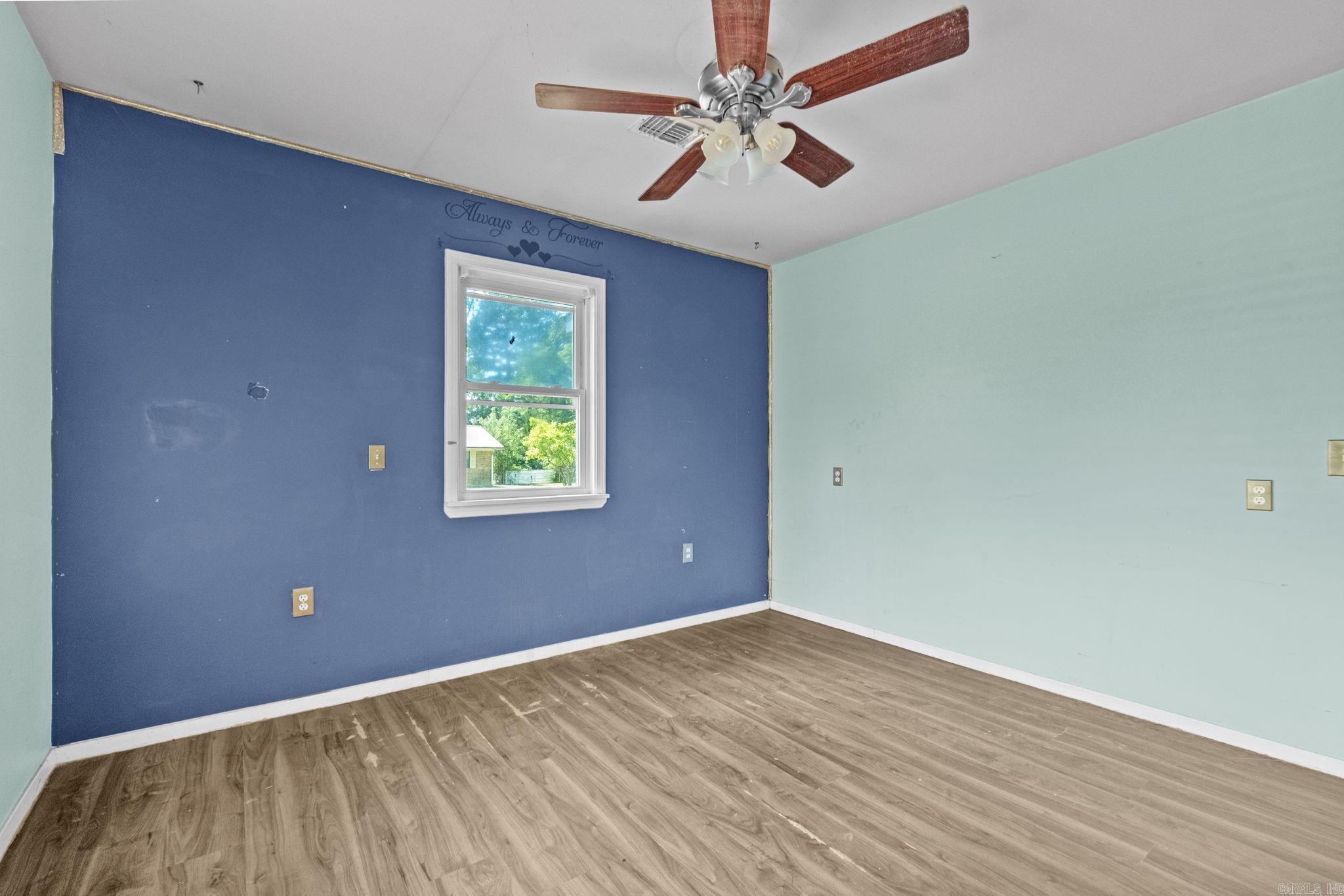 WINDWOOD S/D - Residential