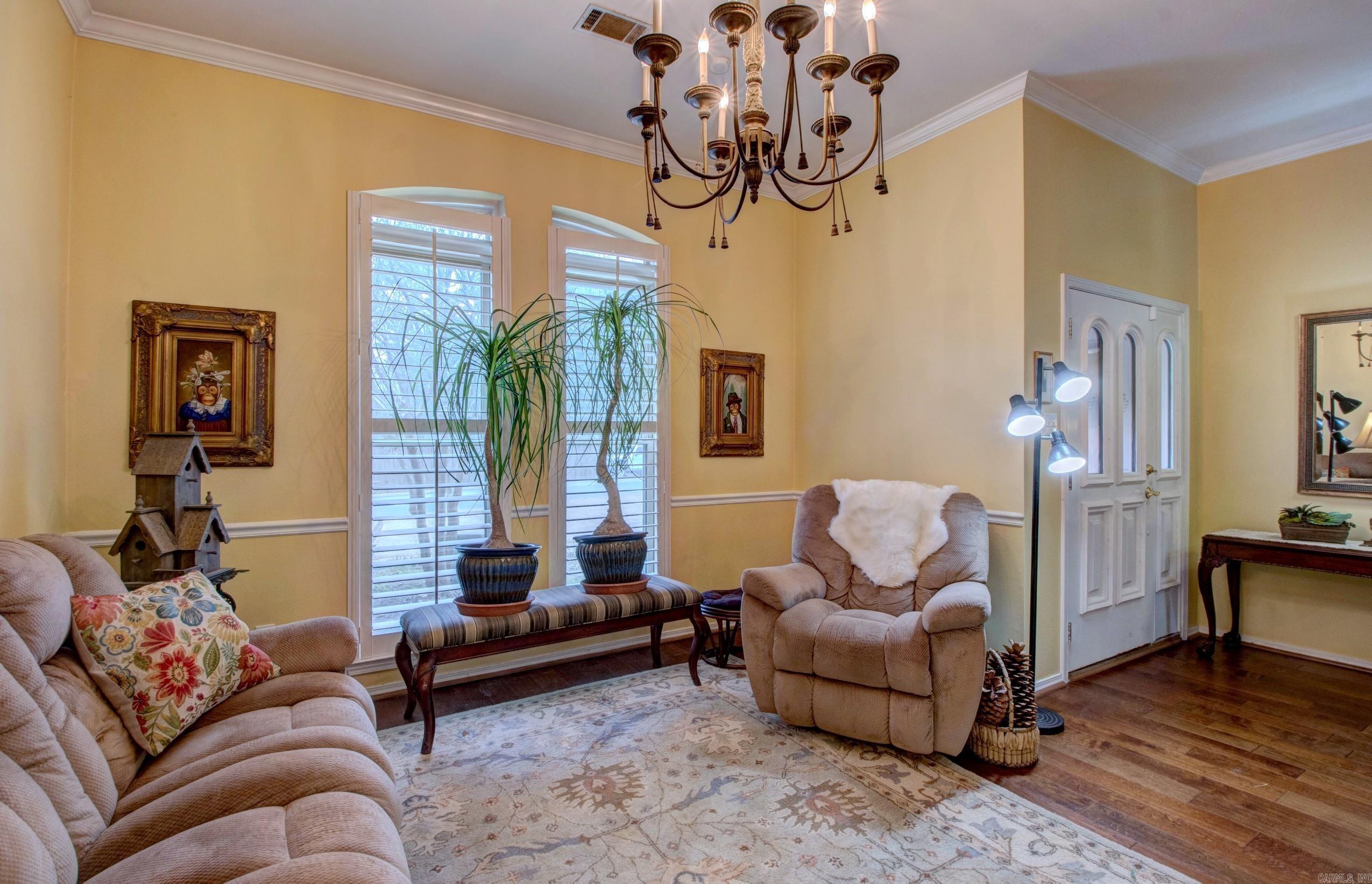 RIVER OAKS - Residential