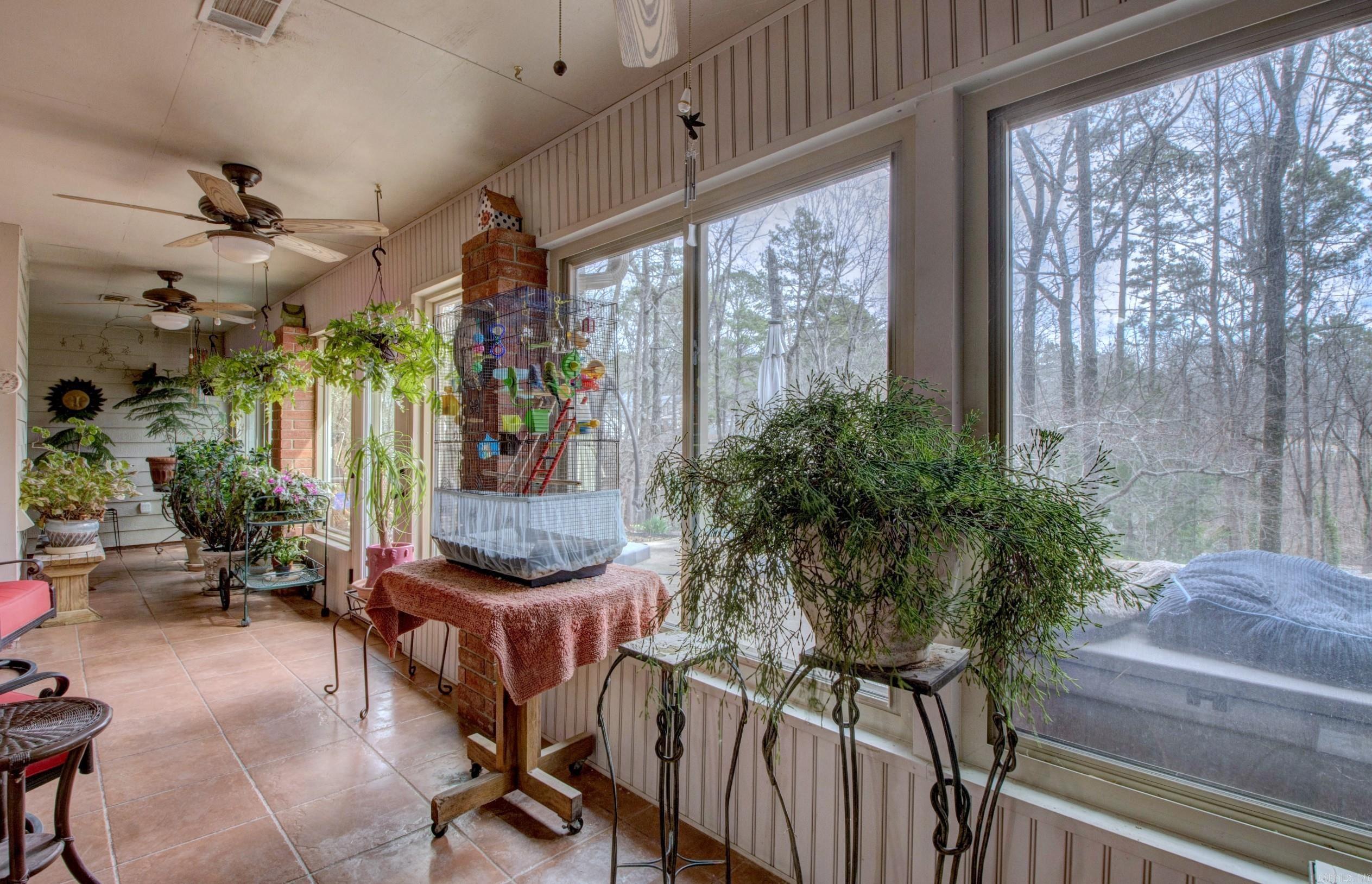 RIVER OAKS - Residential