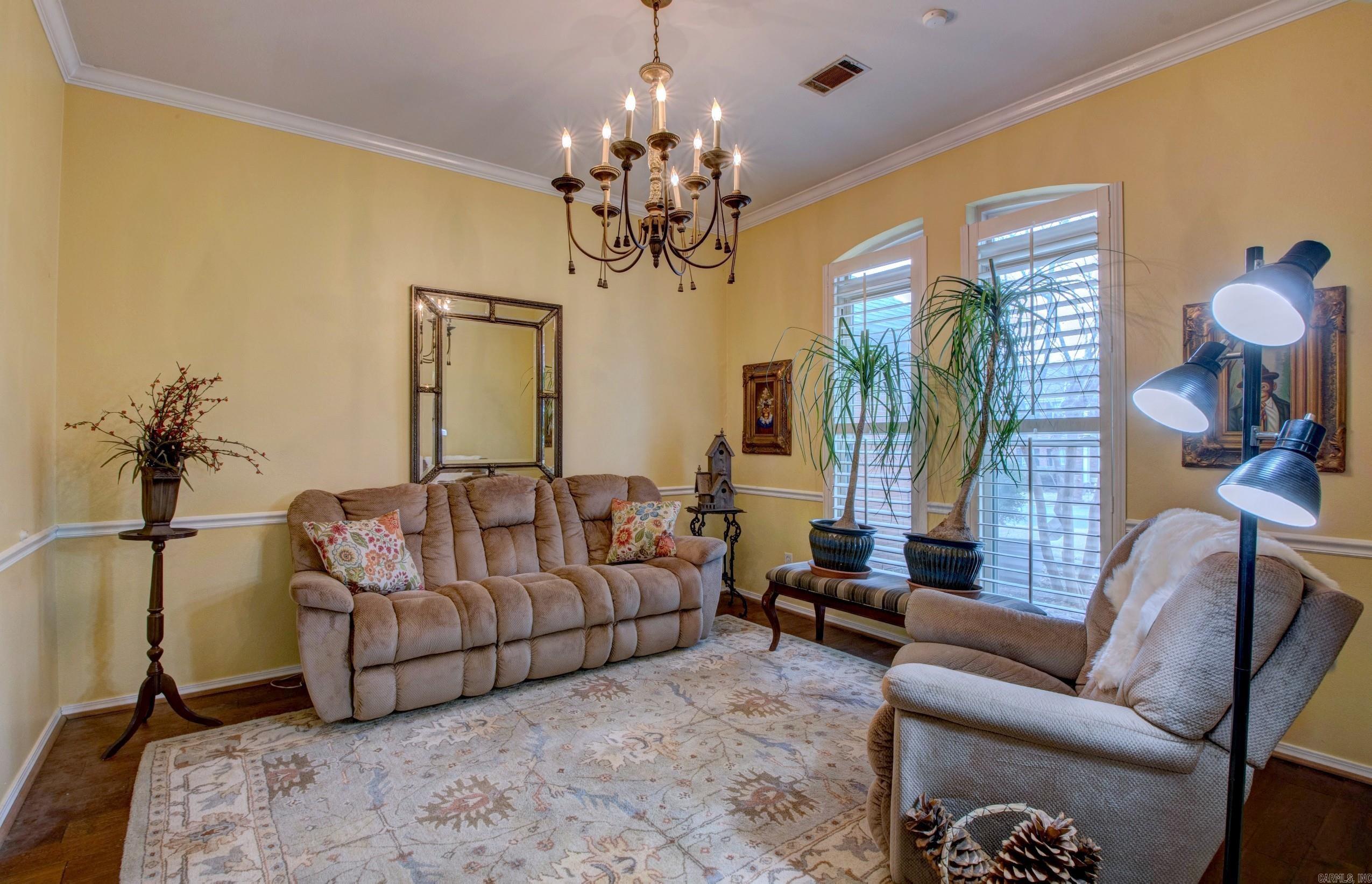 RIVER OAKS - Residential