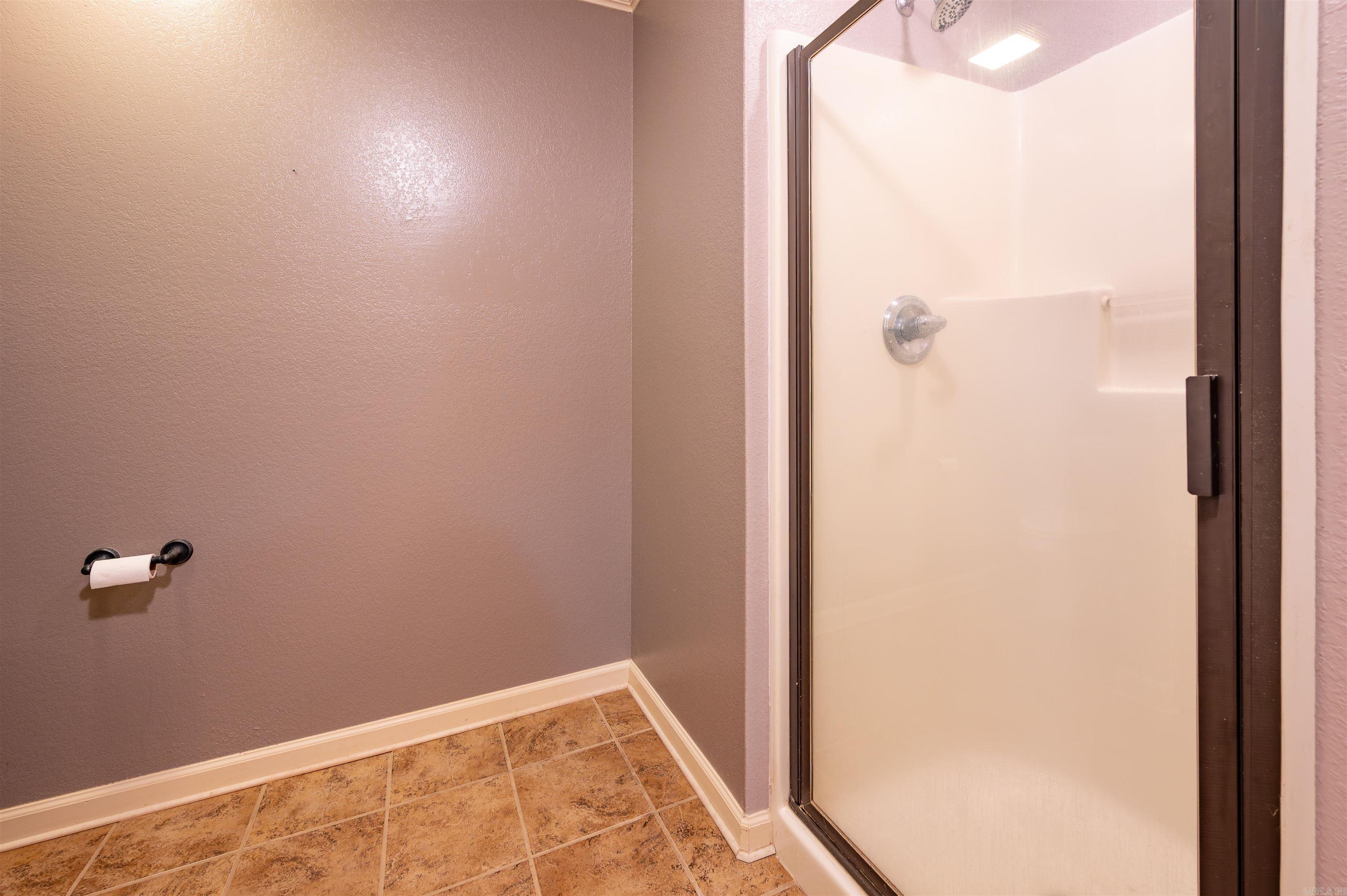 CARRIAGE COURT L - Residential