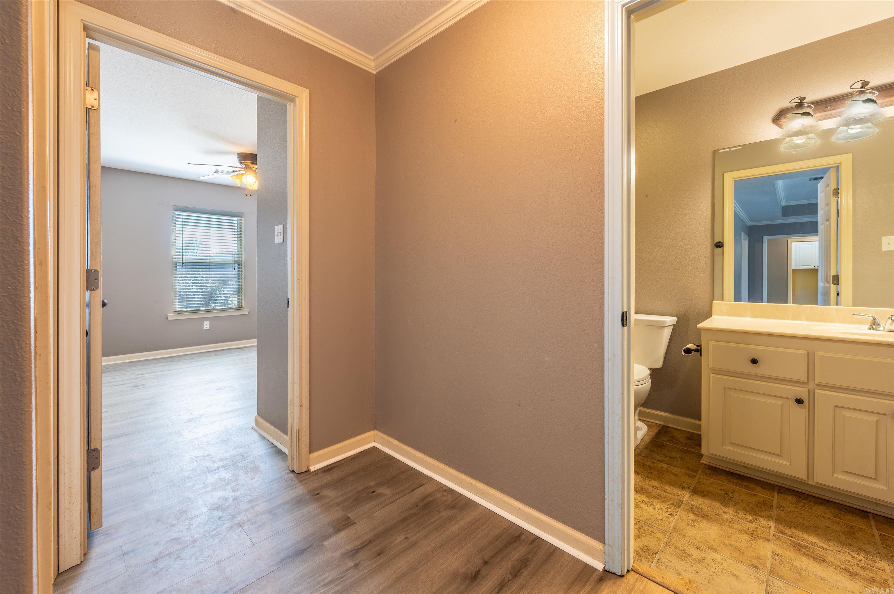 CARRIAGE COURT L - Residential