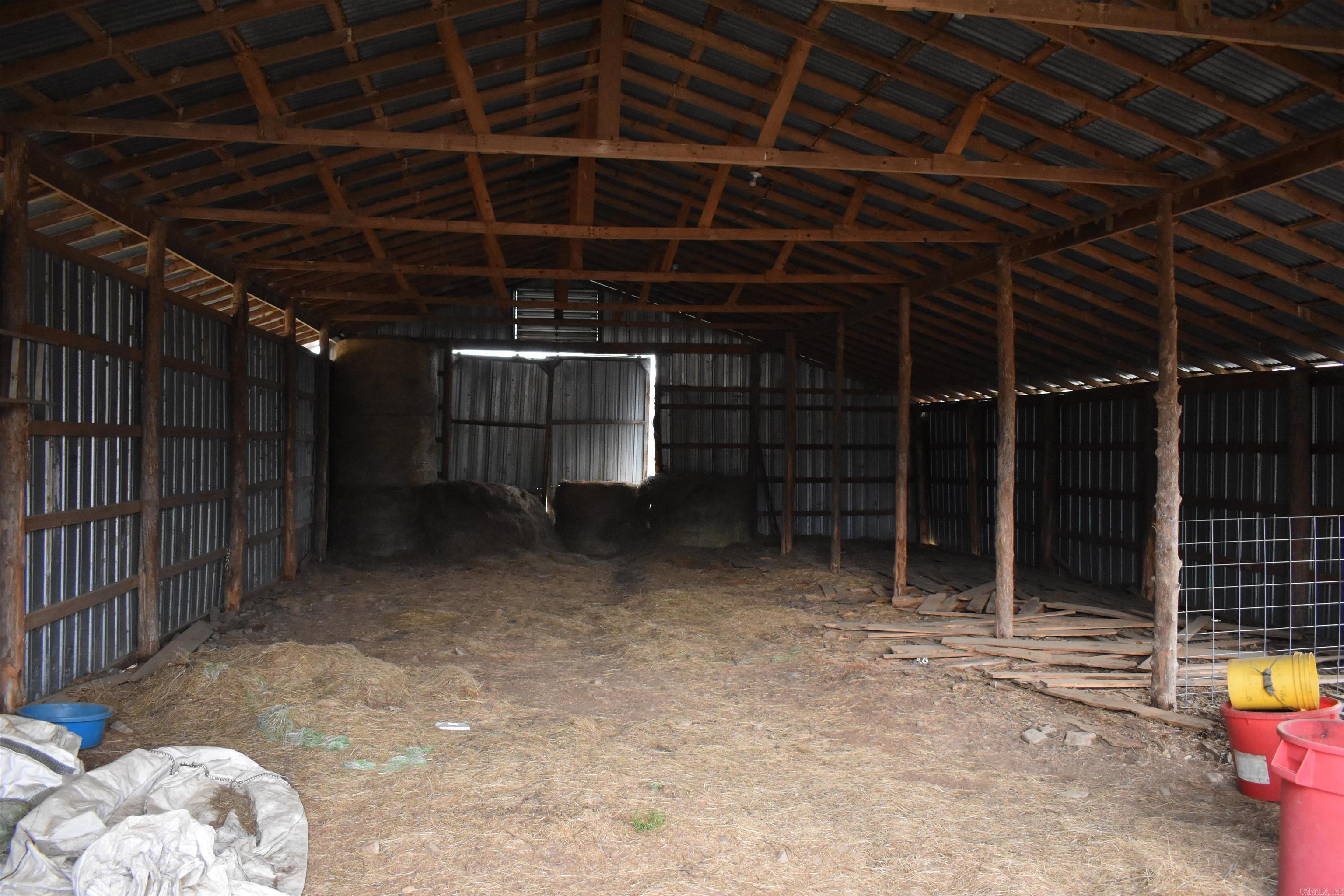 Metes & Bounds - Land