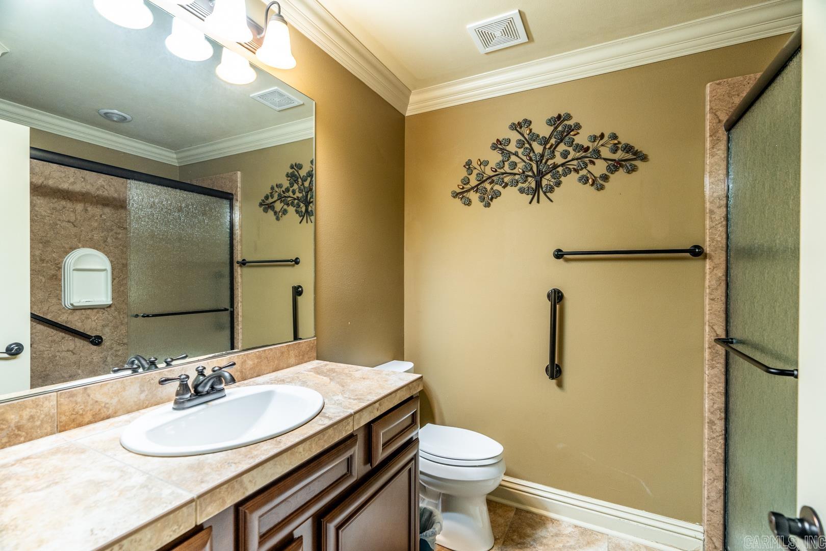 COUNTRY CLUB OF ARK THE - Residential