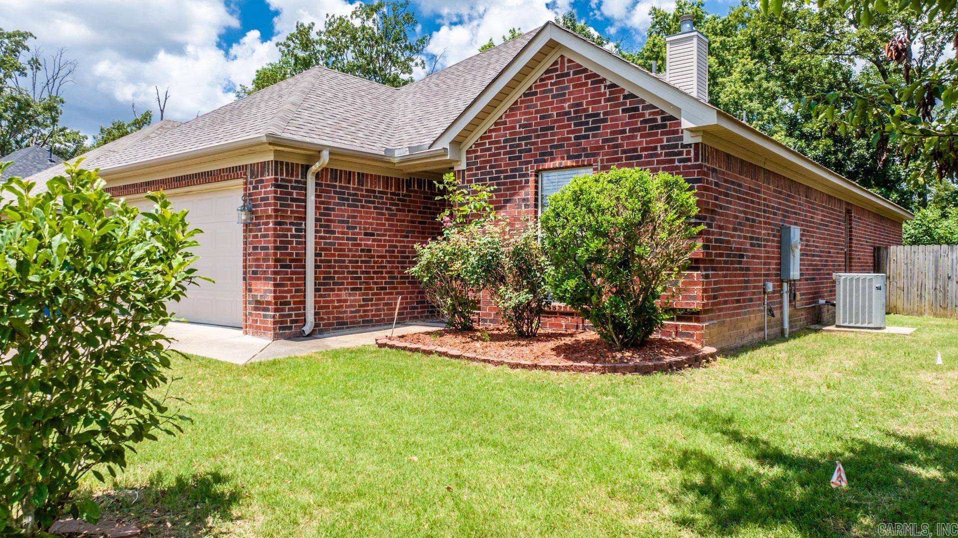 COUNTRY CLUB OF ARK THE - Residential