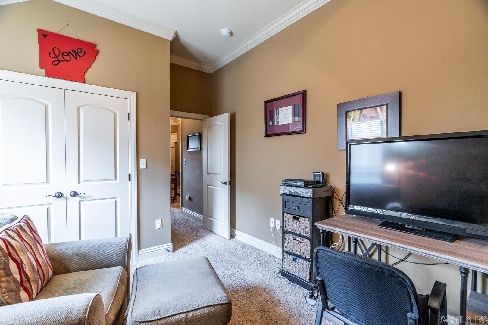 COUNTRY CLUB OF ARK THE - Residential