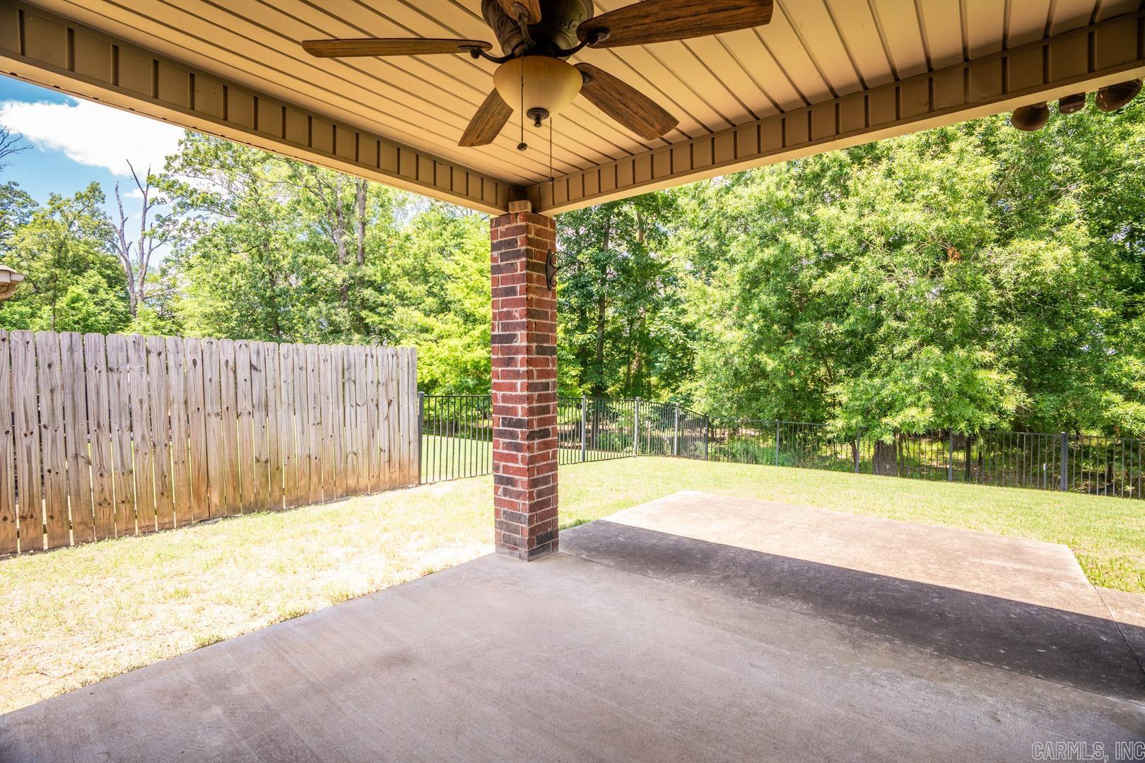 COUNTRY CLUB OF ARK THE - Residential