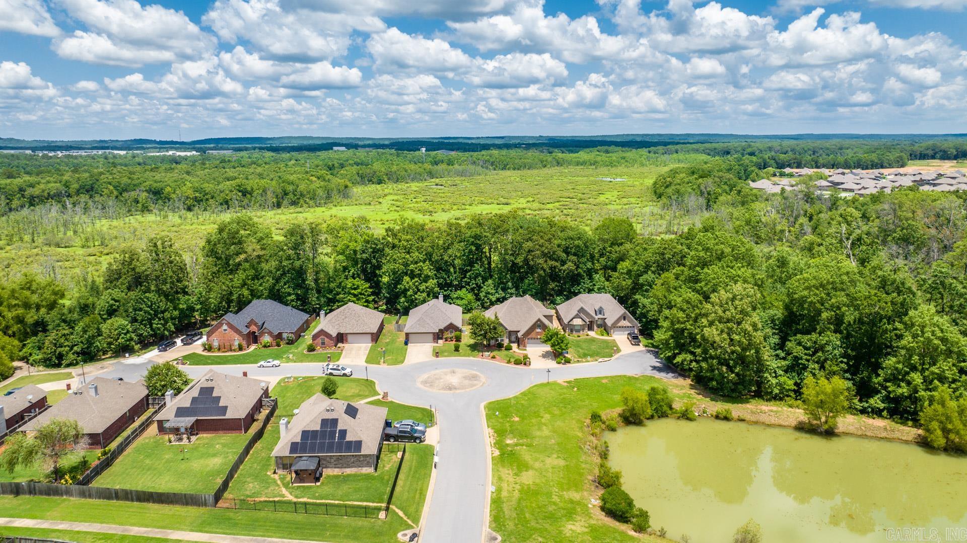 COUNTRY CLUB OF ARK THE - Residential