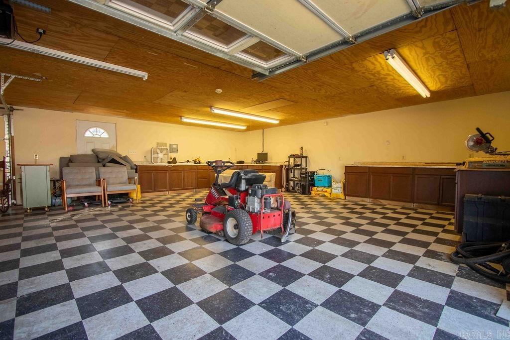 DIXIE ACRES - Residential