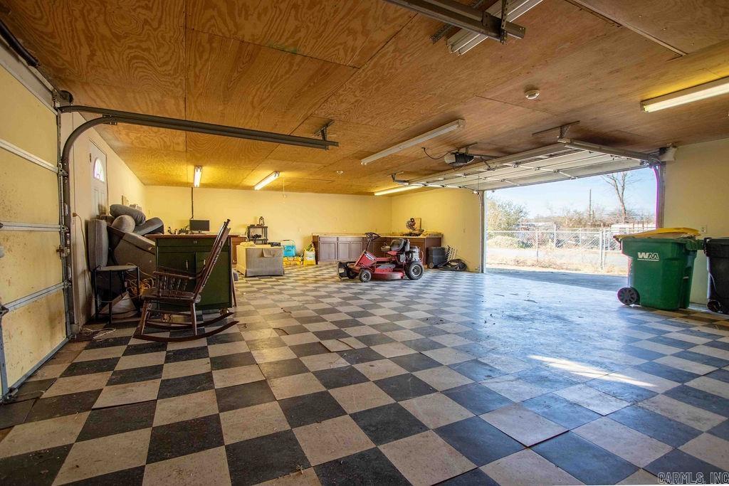 DIXIE ACRES - Residential