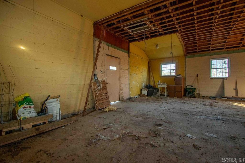 DIXIE ACRES - Residential