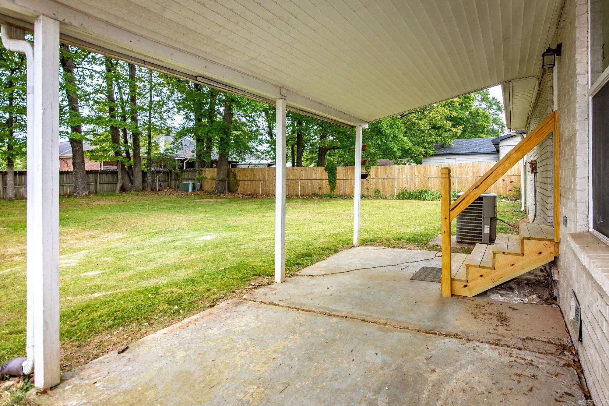 PINEWOOD ESTATES - Residential