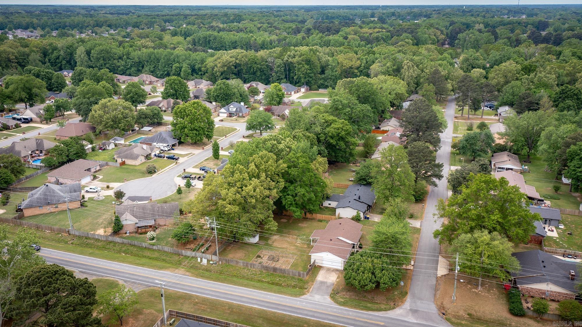 PINEWOOD ESTATES - Residential