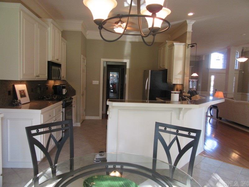 COUNTRY CLUB OF ARK THE - Residential