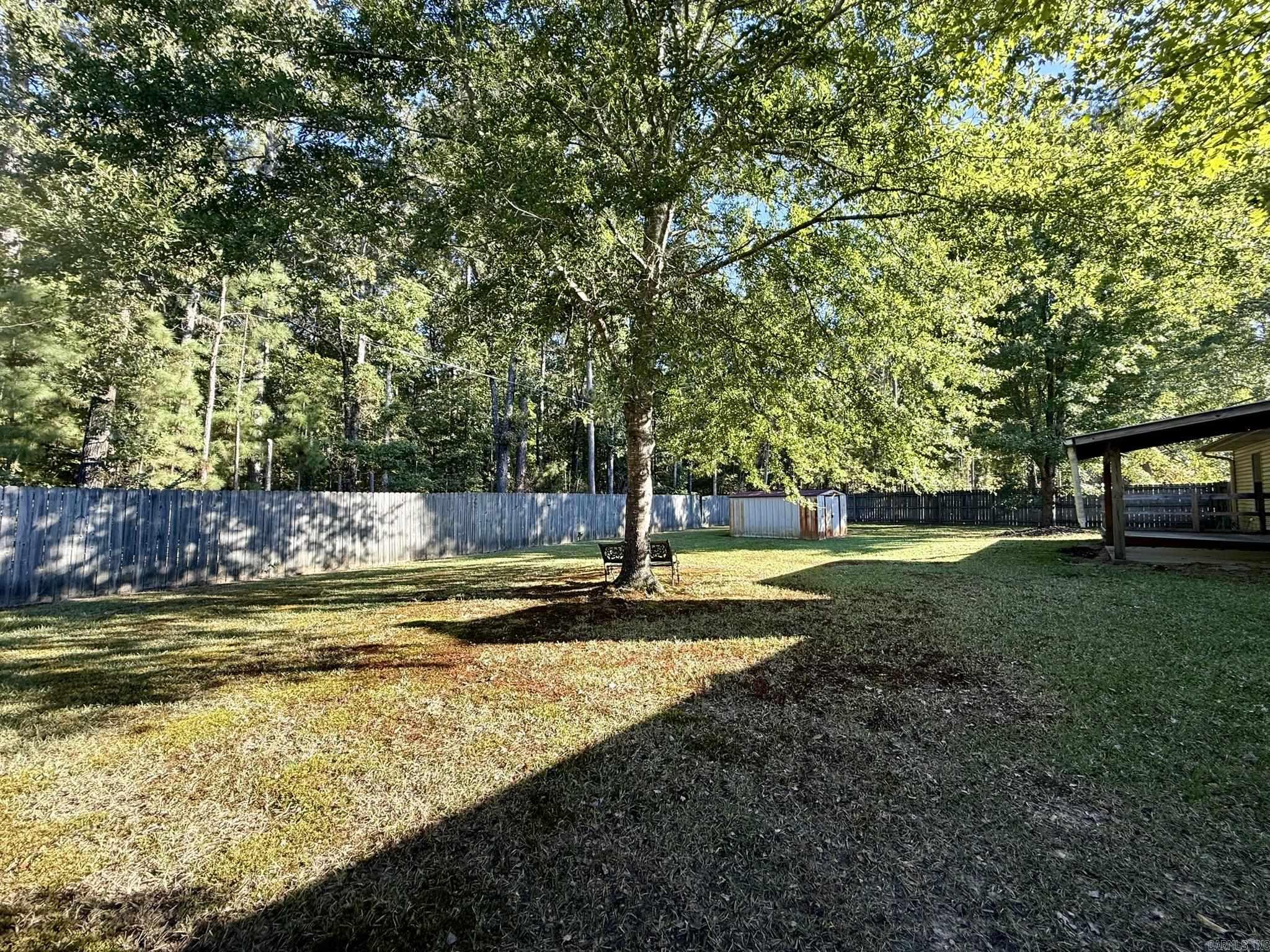 HONEYSUCKLE HILLS ADD - Residential