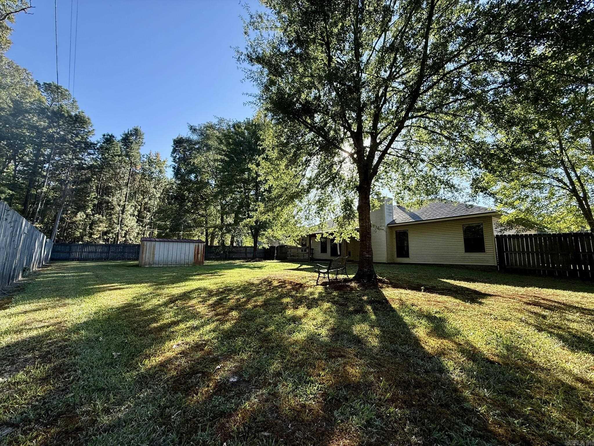 HONEYSUCKLE HILLS ADD - Residential