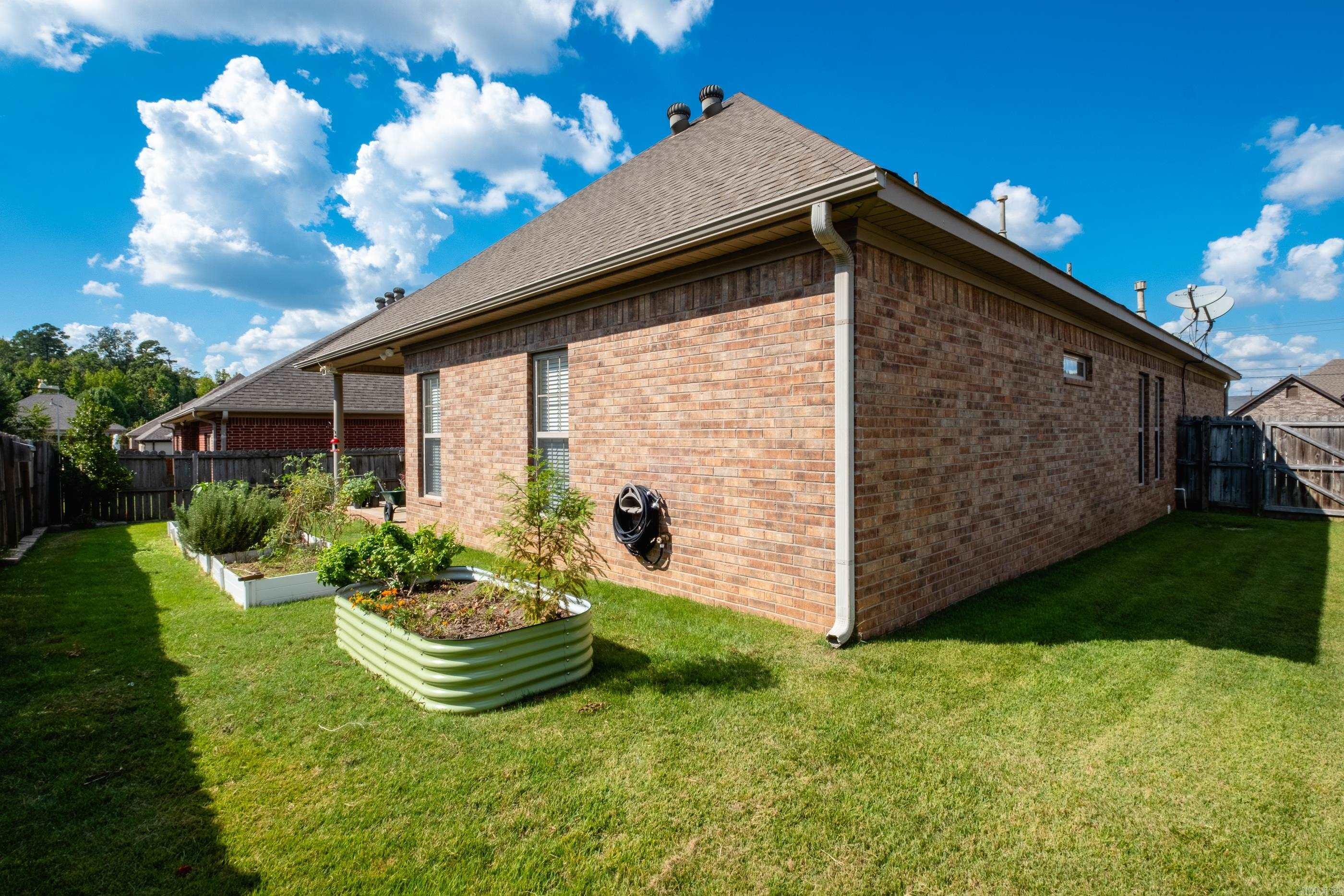 Kanis Creek - Residential
