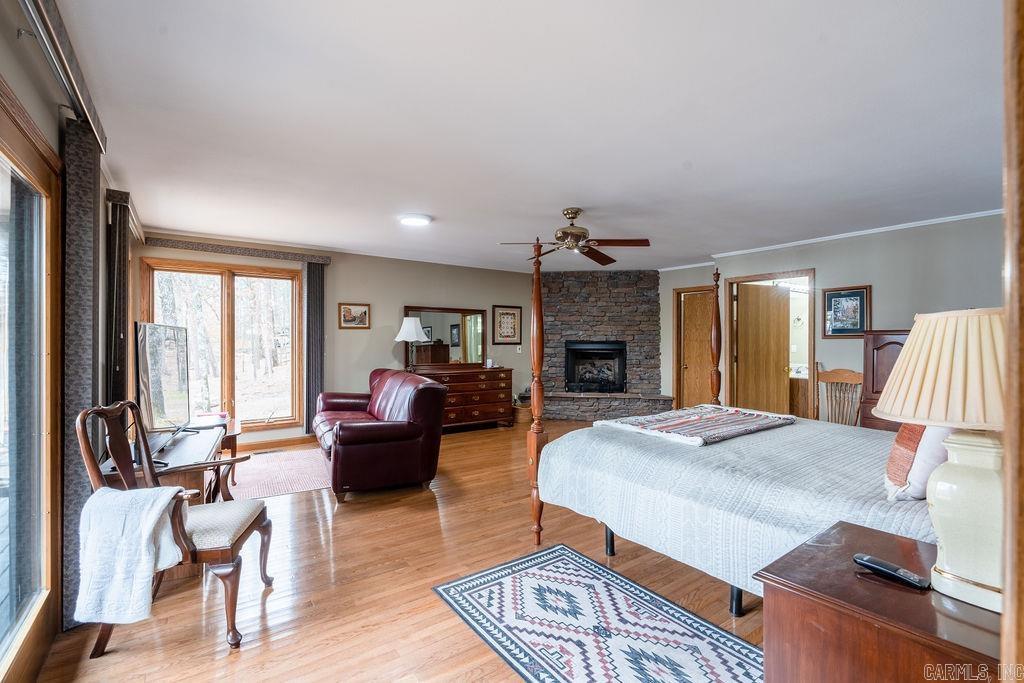 BELMONT ACRES - LAKE - Residential