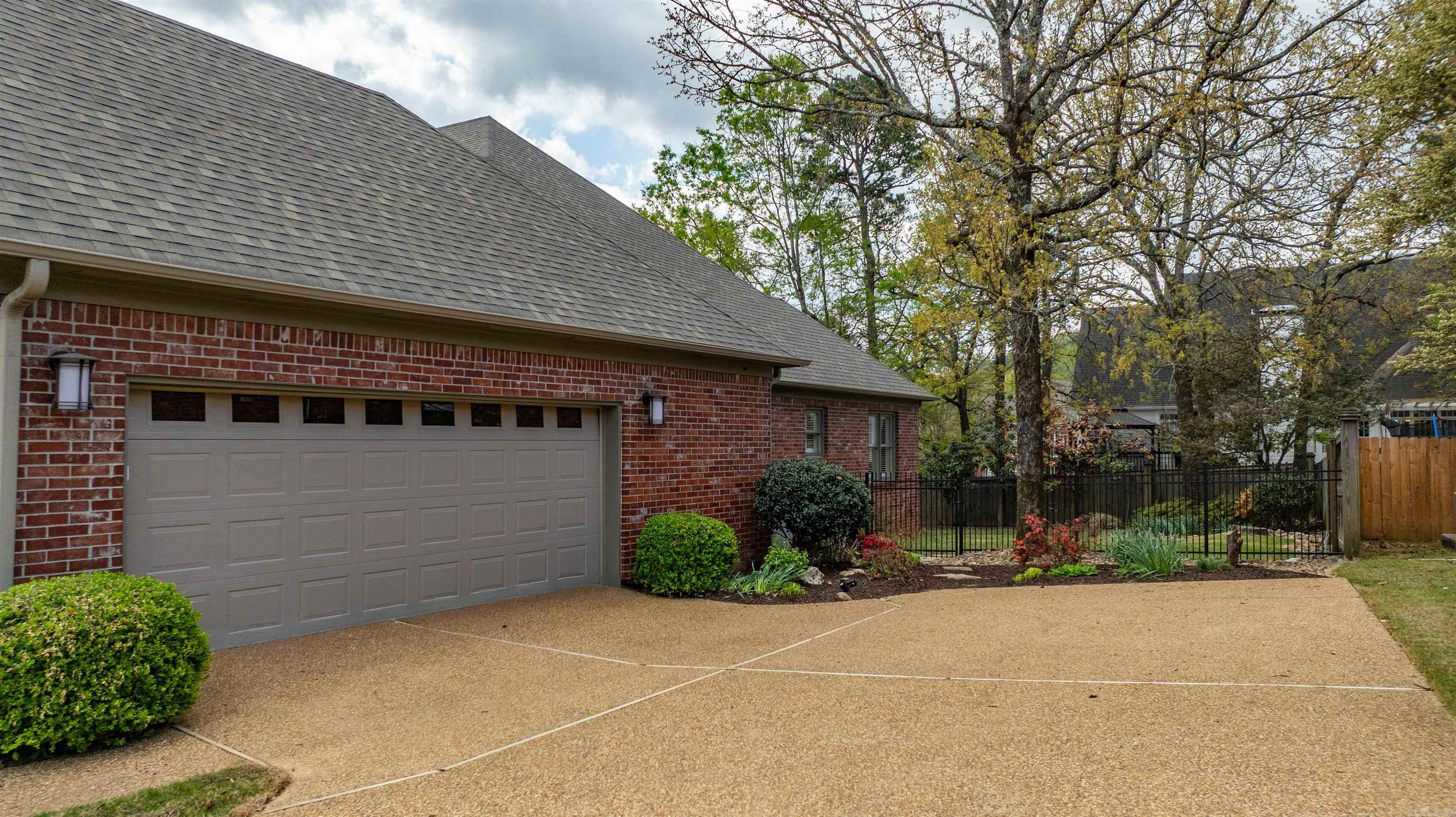 CHENAL VALLEY BAYONNE PLACE - Residential