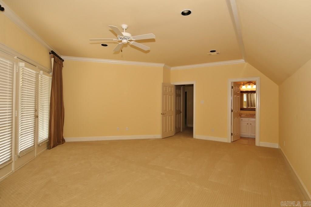 CHENAL VALLEY BRETAGNE CIRCLE - Residential