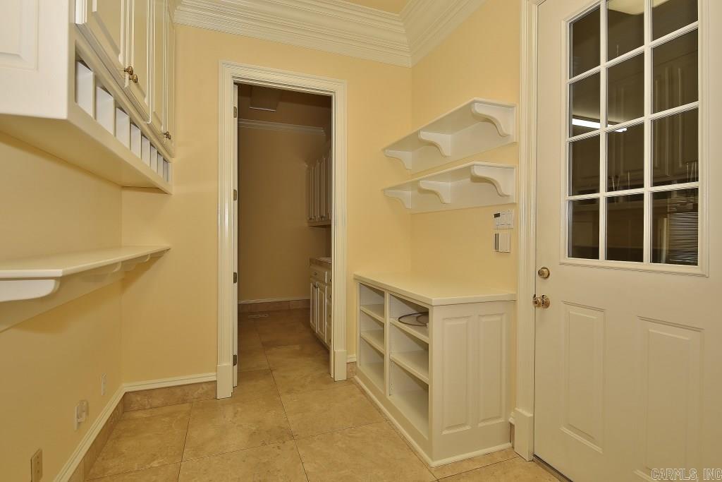 CHENAL VALLEY BRETAGNE CIRCLE - Residential