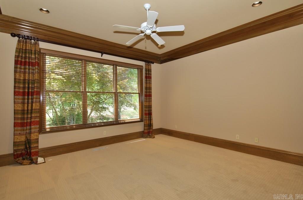 CHENAL VALLEY BRETAGNE CIRCLE - Residential