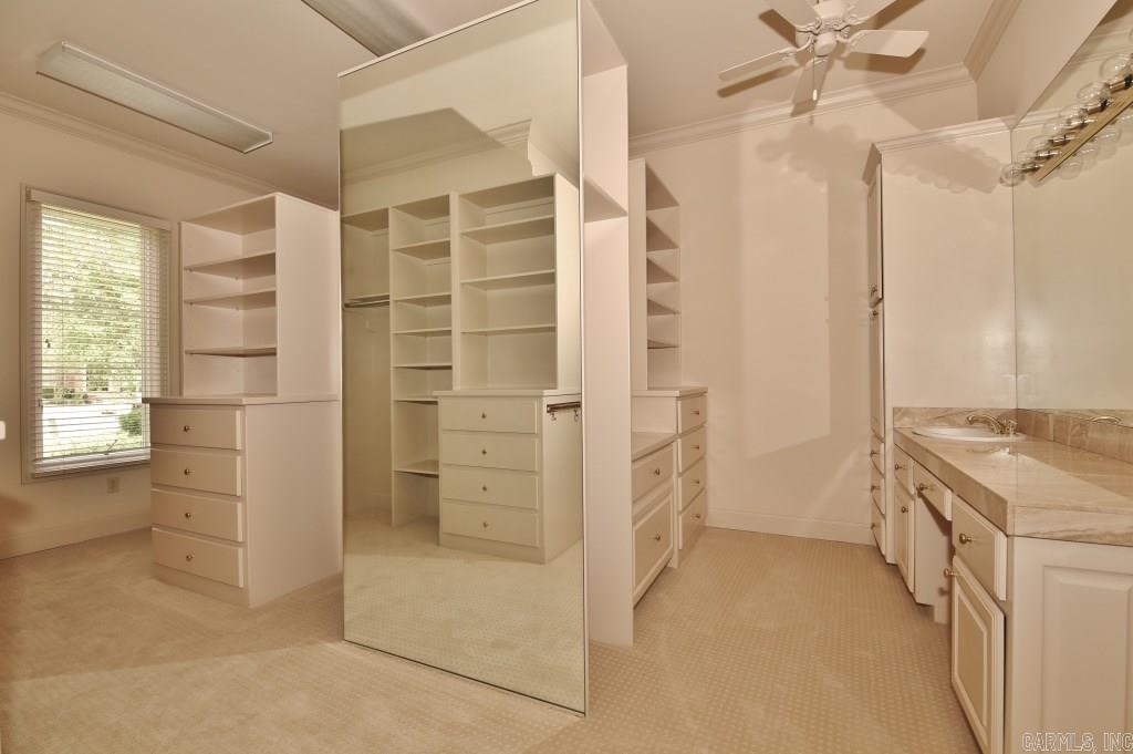 CHENAL VALLEY BRETAGNE CIRCLE - Residential