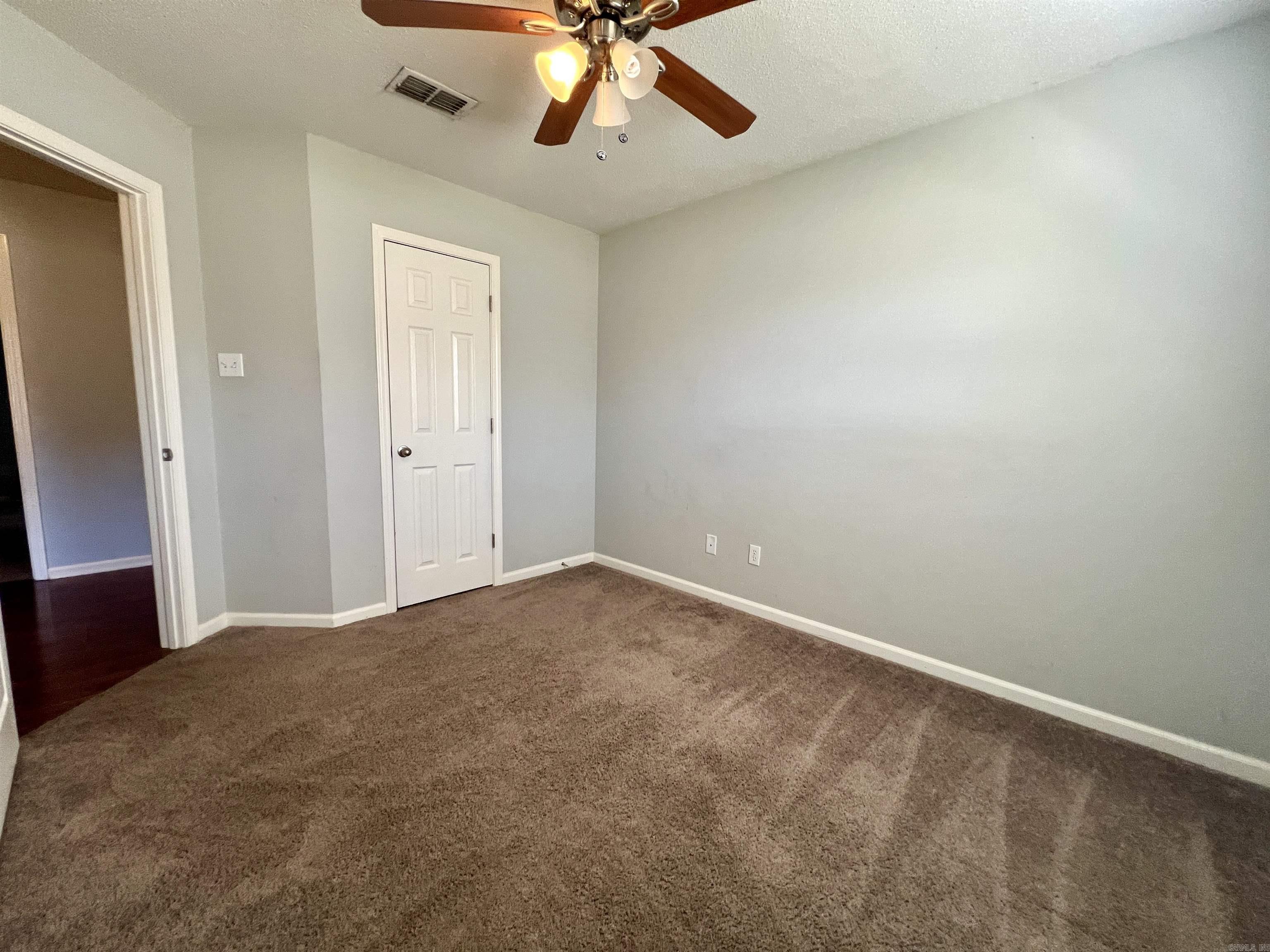 Timberwood Park - Residential Lease