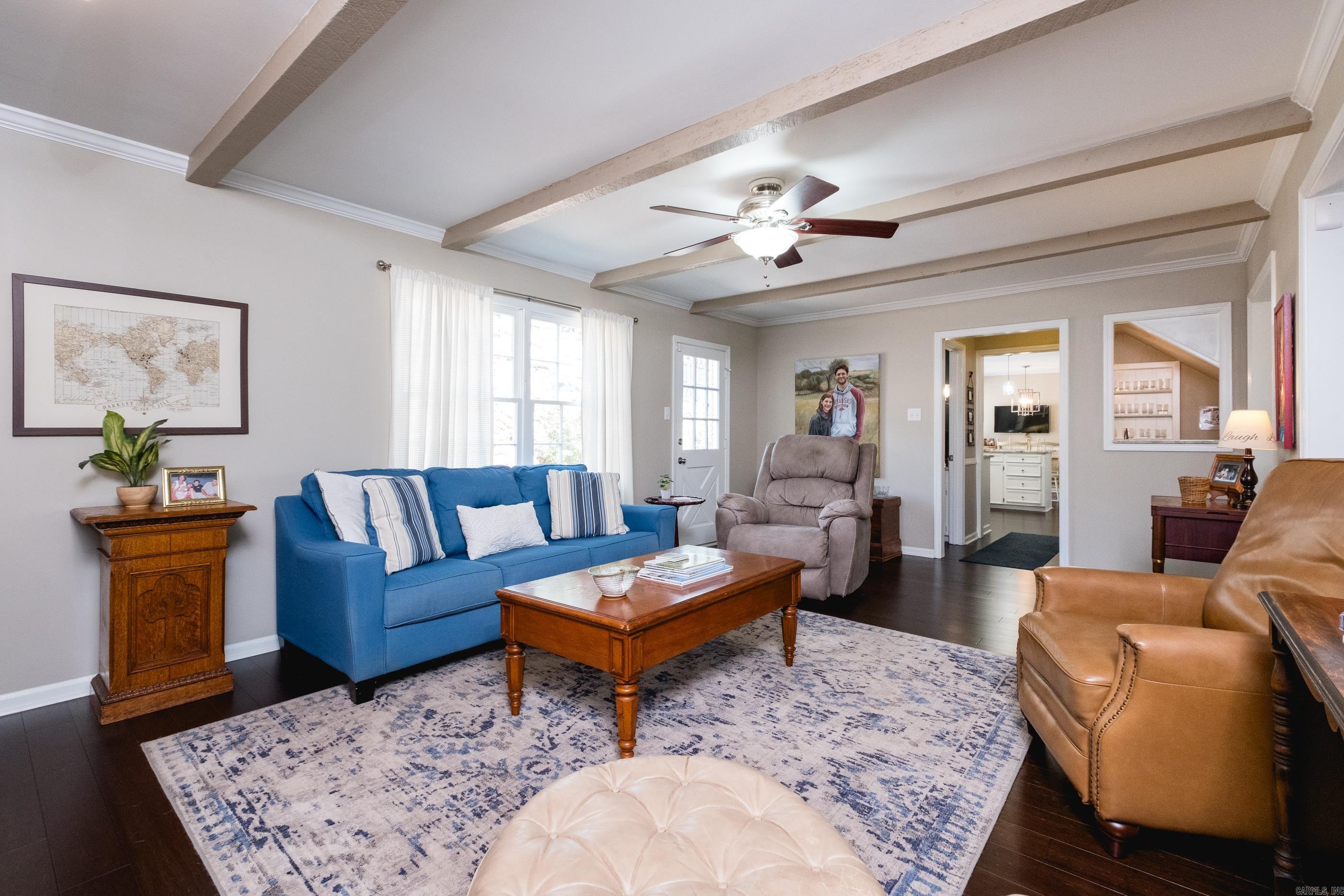 Leawood Manor 1st - Residential