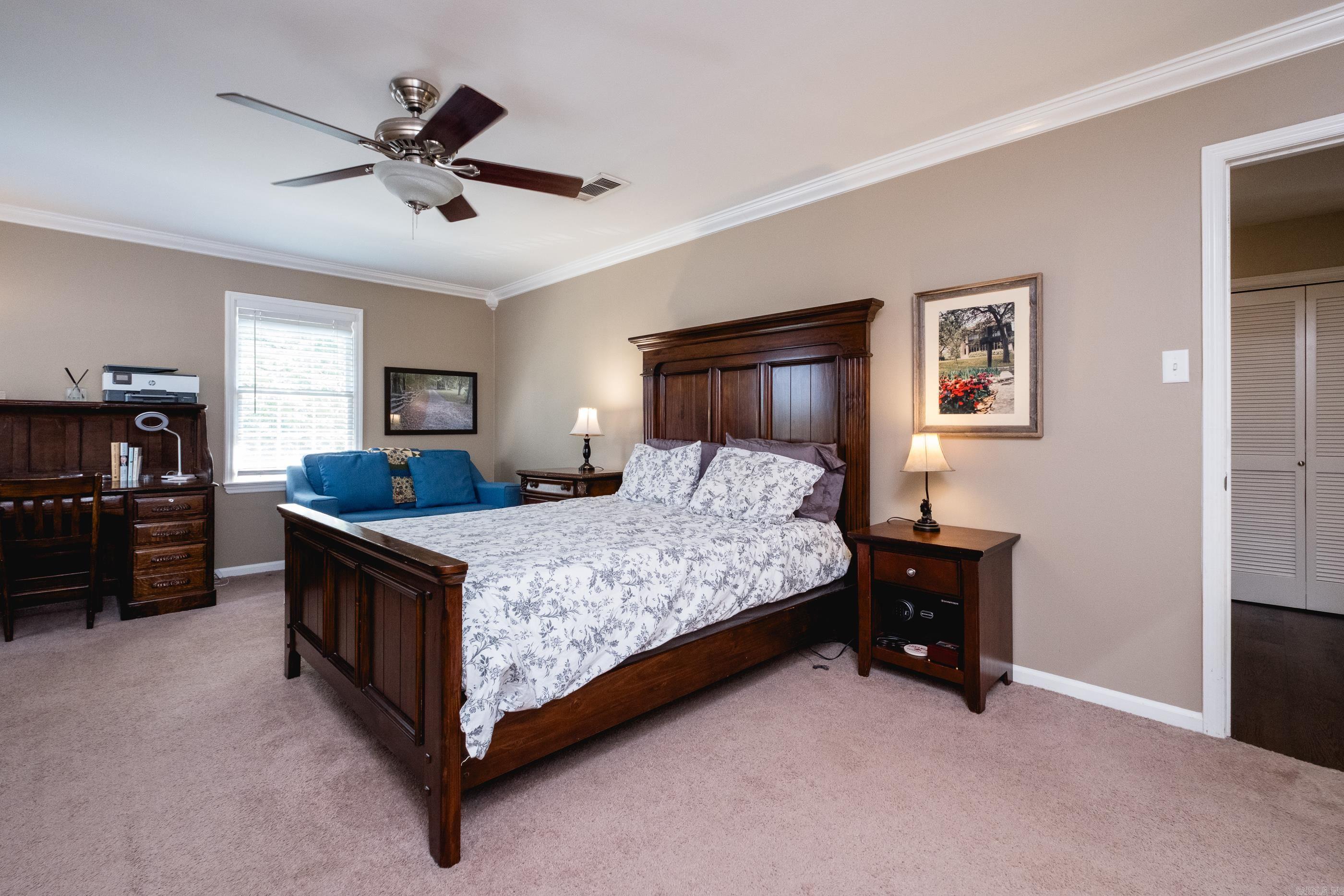 Leawood Manor 1st - Residential