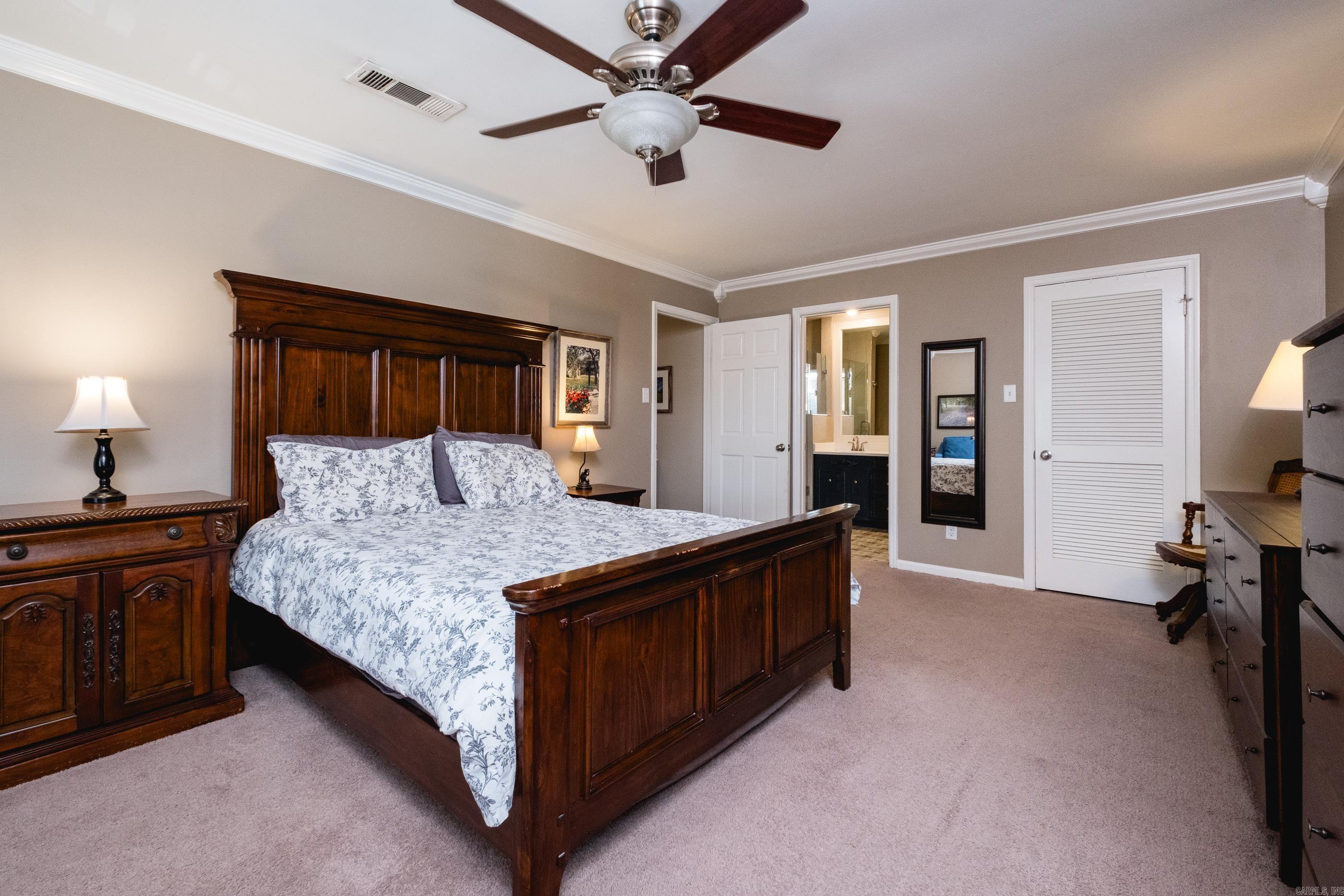 Leawood Manor 1st - Residential