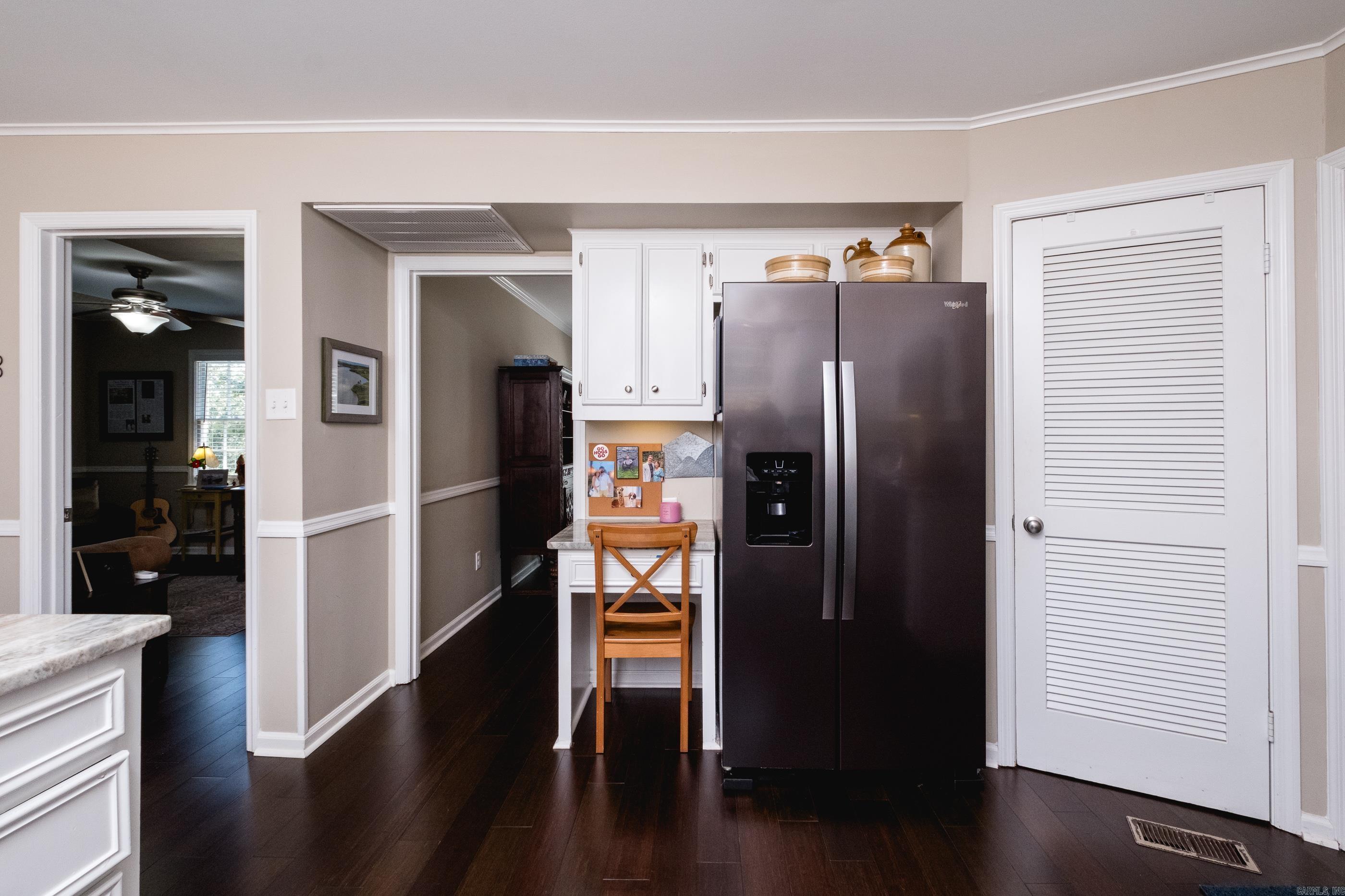 Leawood Manor 1st - Residential