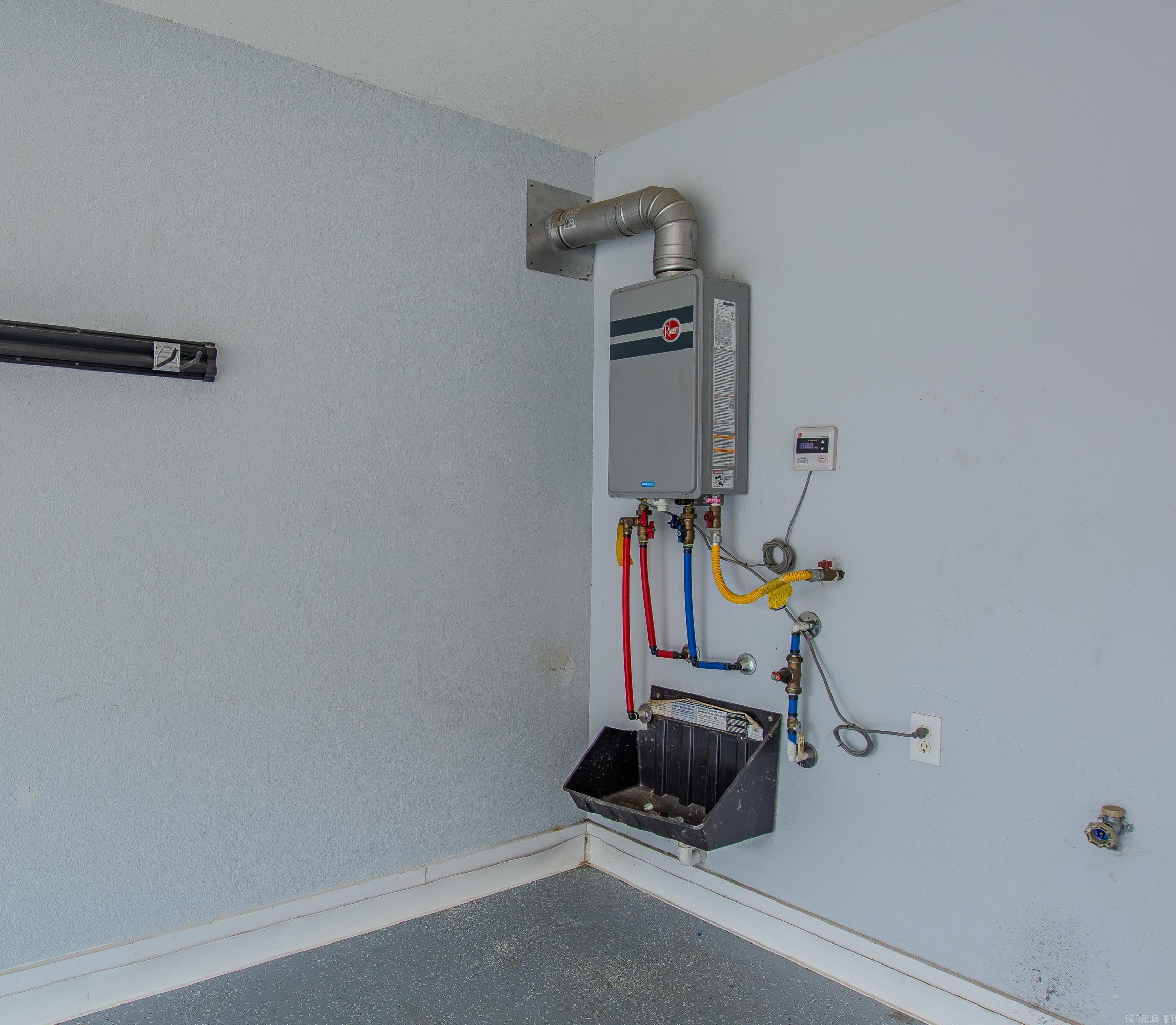 ANDRES GARDENS PLANNED UNIT DEVE - Residential