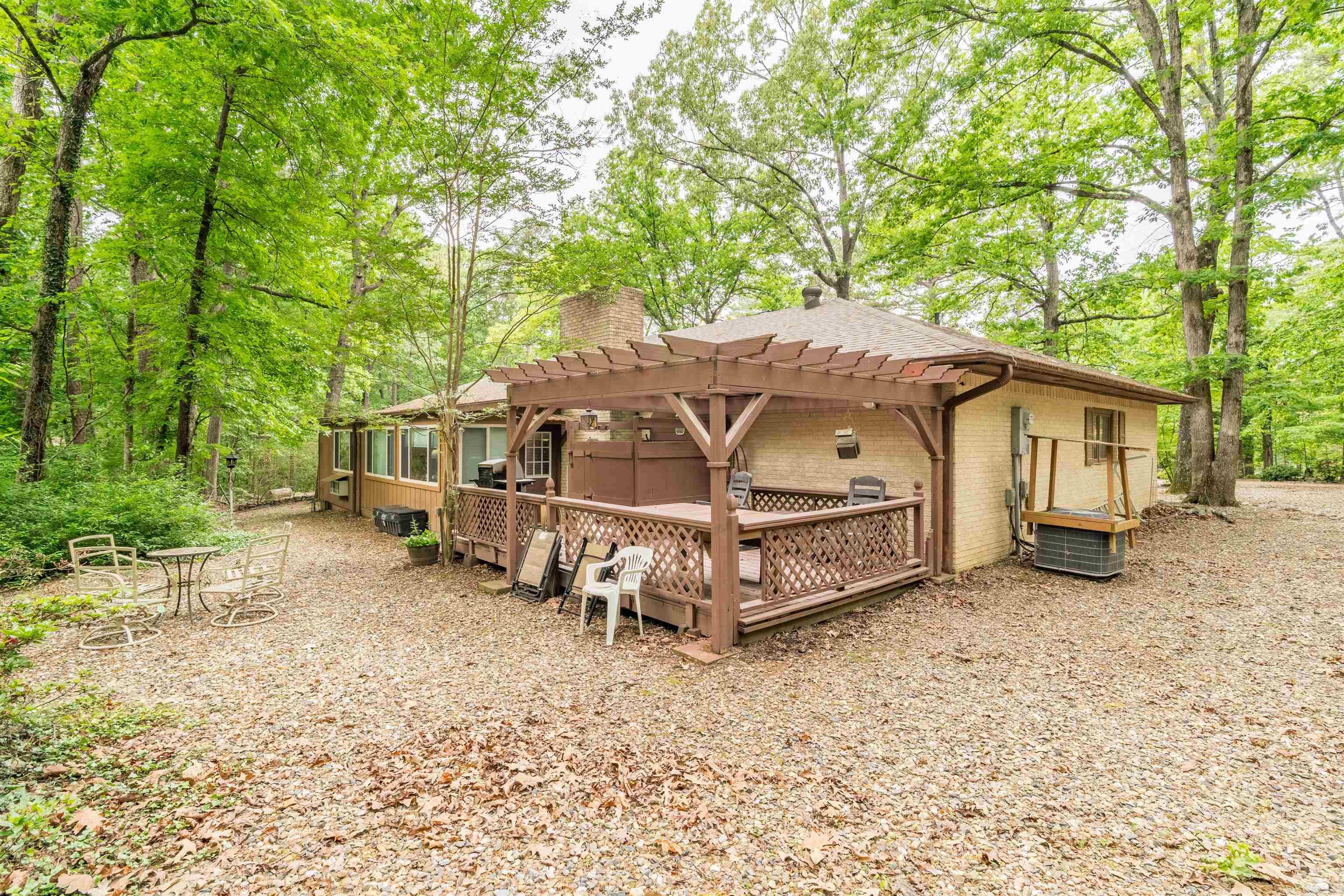 CASTILLO - Residential