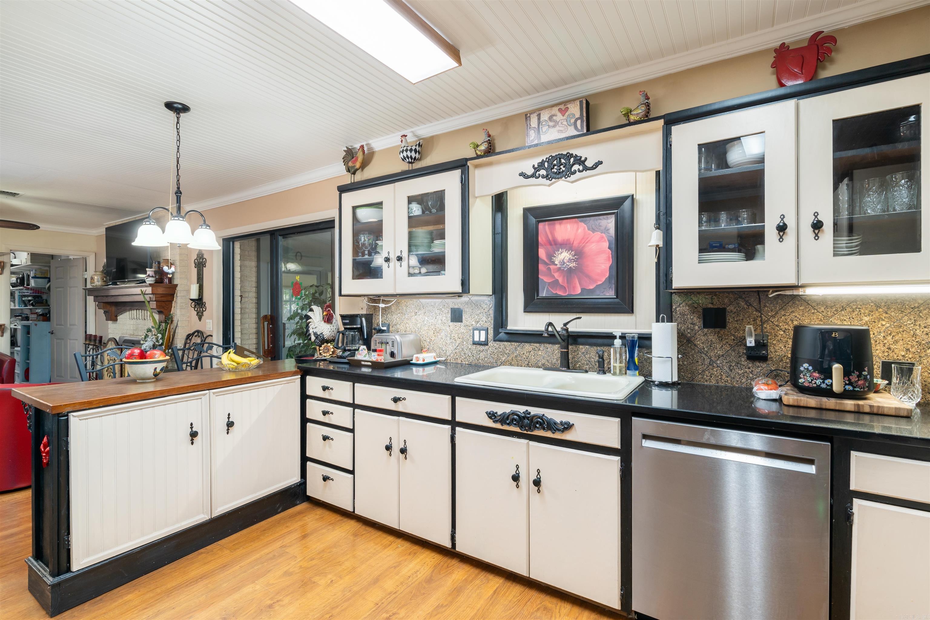 CASTILLO - Residential