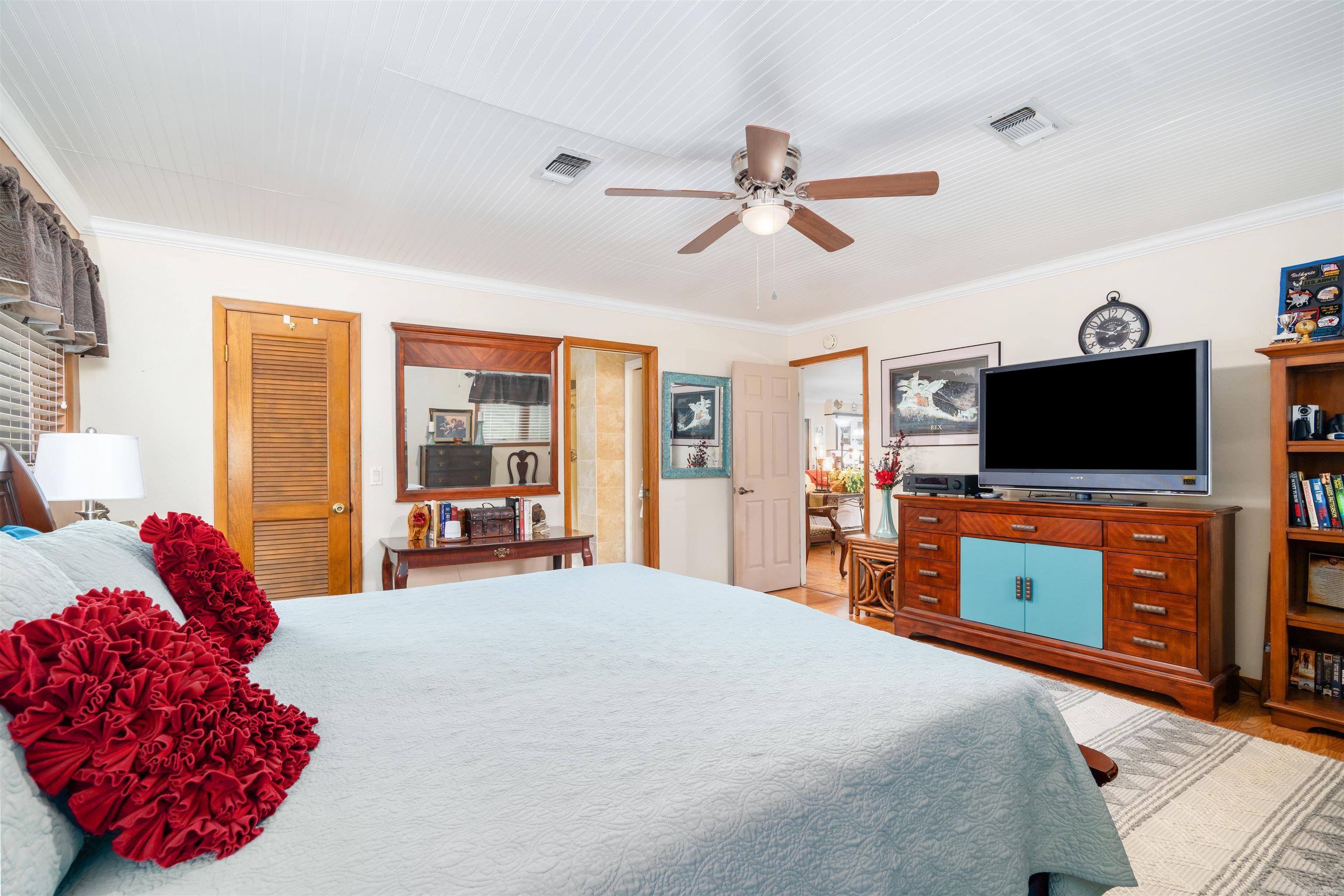 CASTILLO - Residential