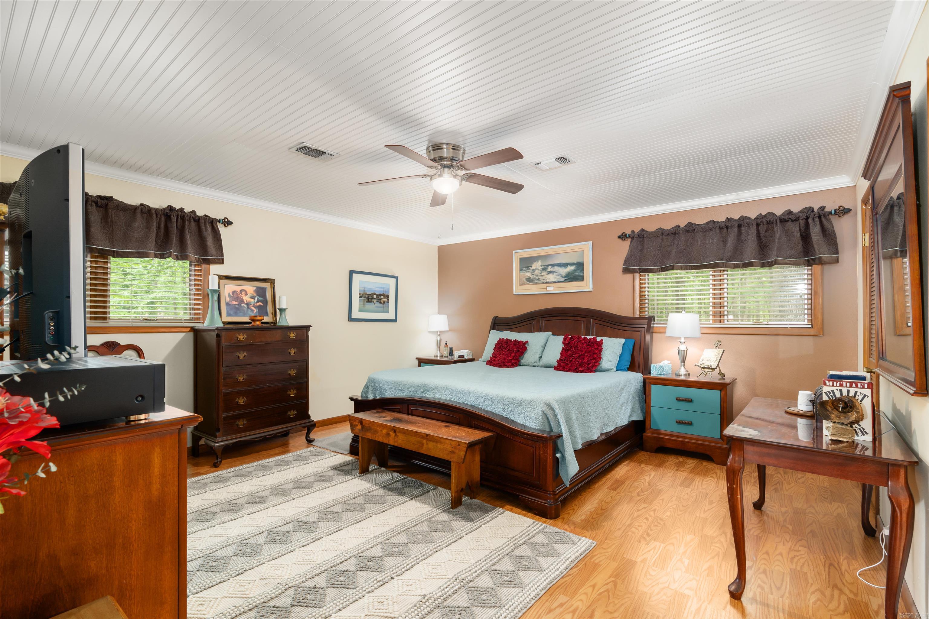 CASTILLO - Residential