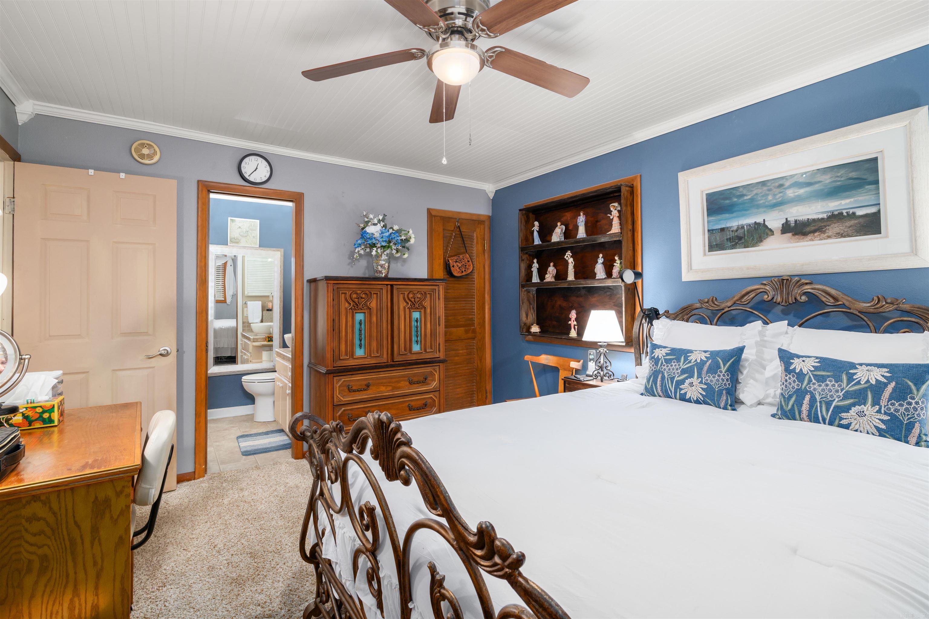 CASTILLO - Residential