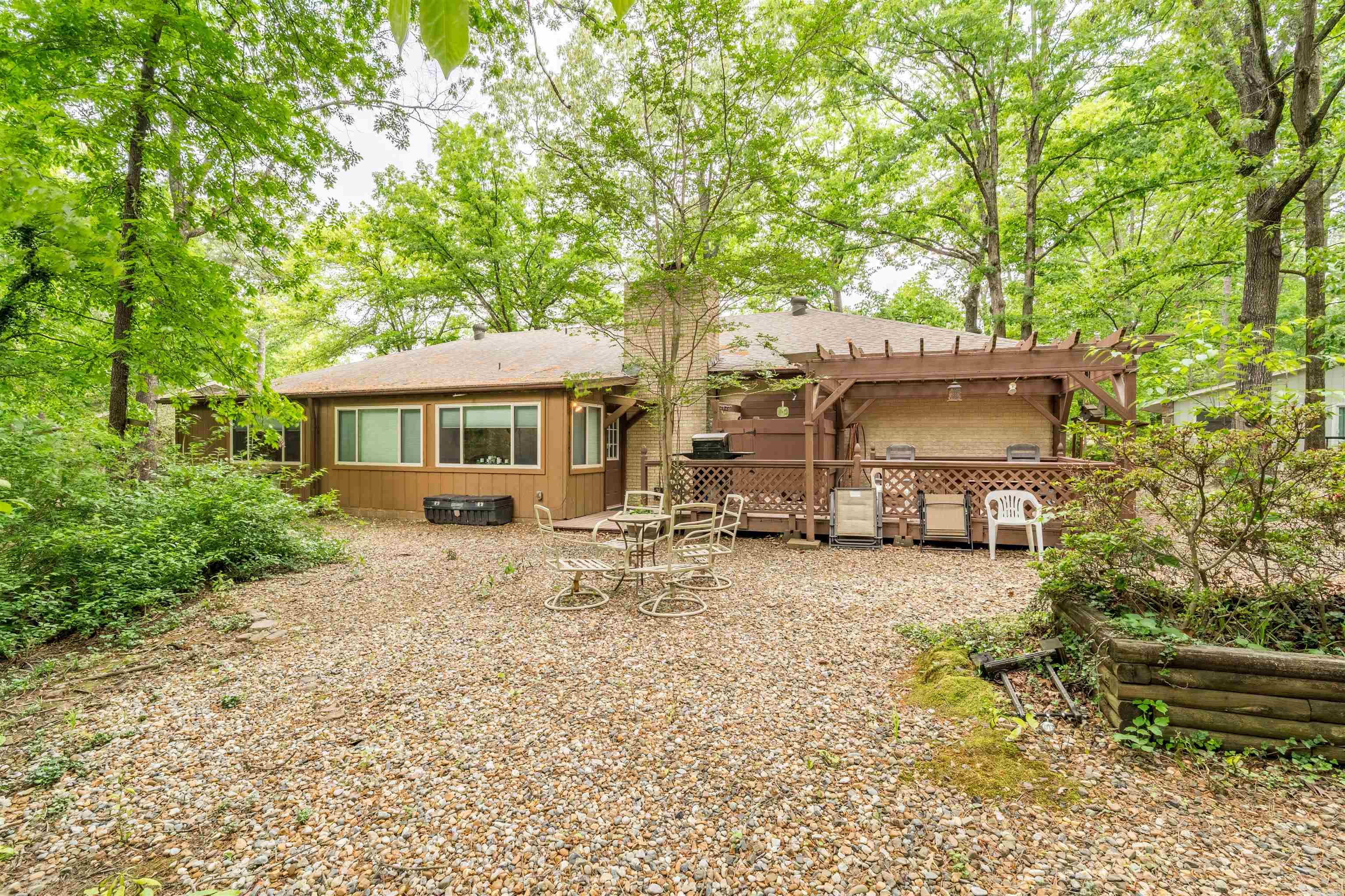 CASTILLO - Residential