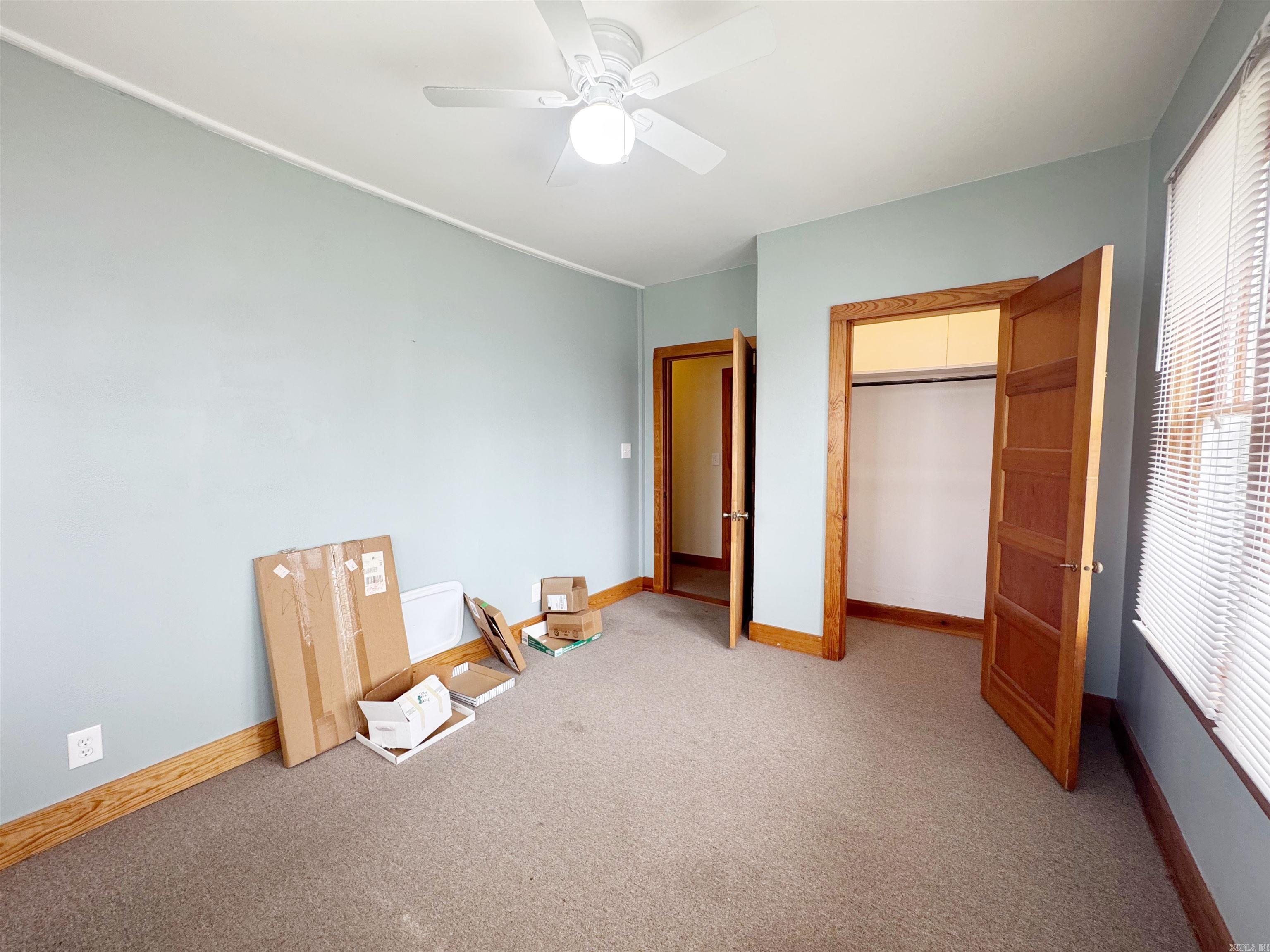 MAXFIELD EASTERN - Residential